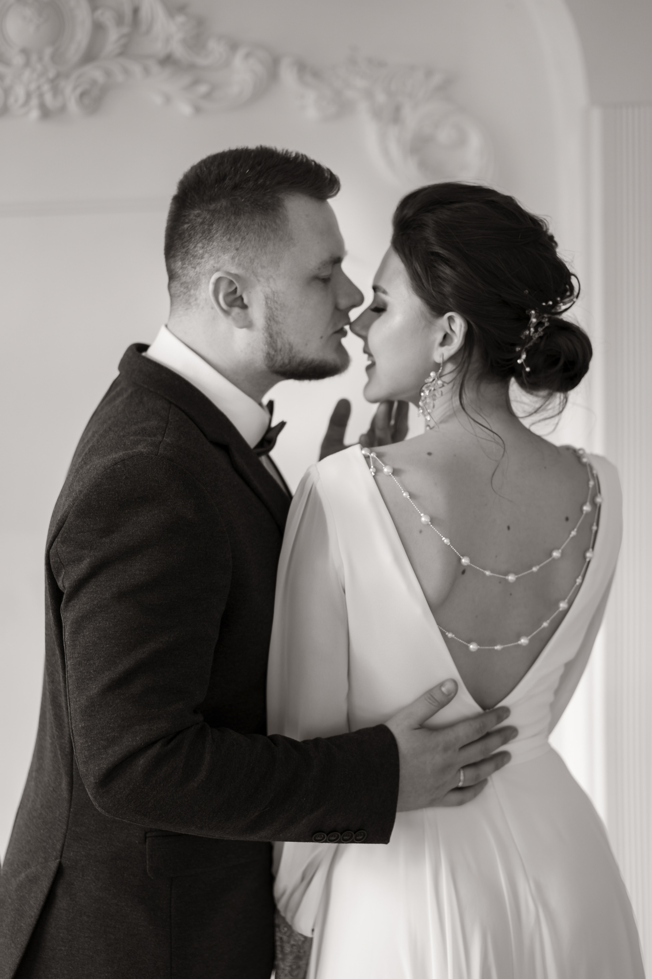 Studio Wedding Portraits. Wedding Photography & Videography Team in California, Los Angeles, San Francisco, San Diego and Travel