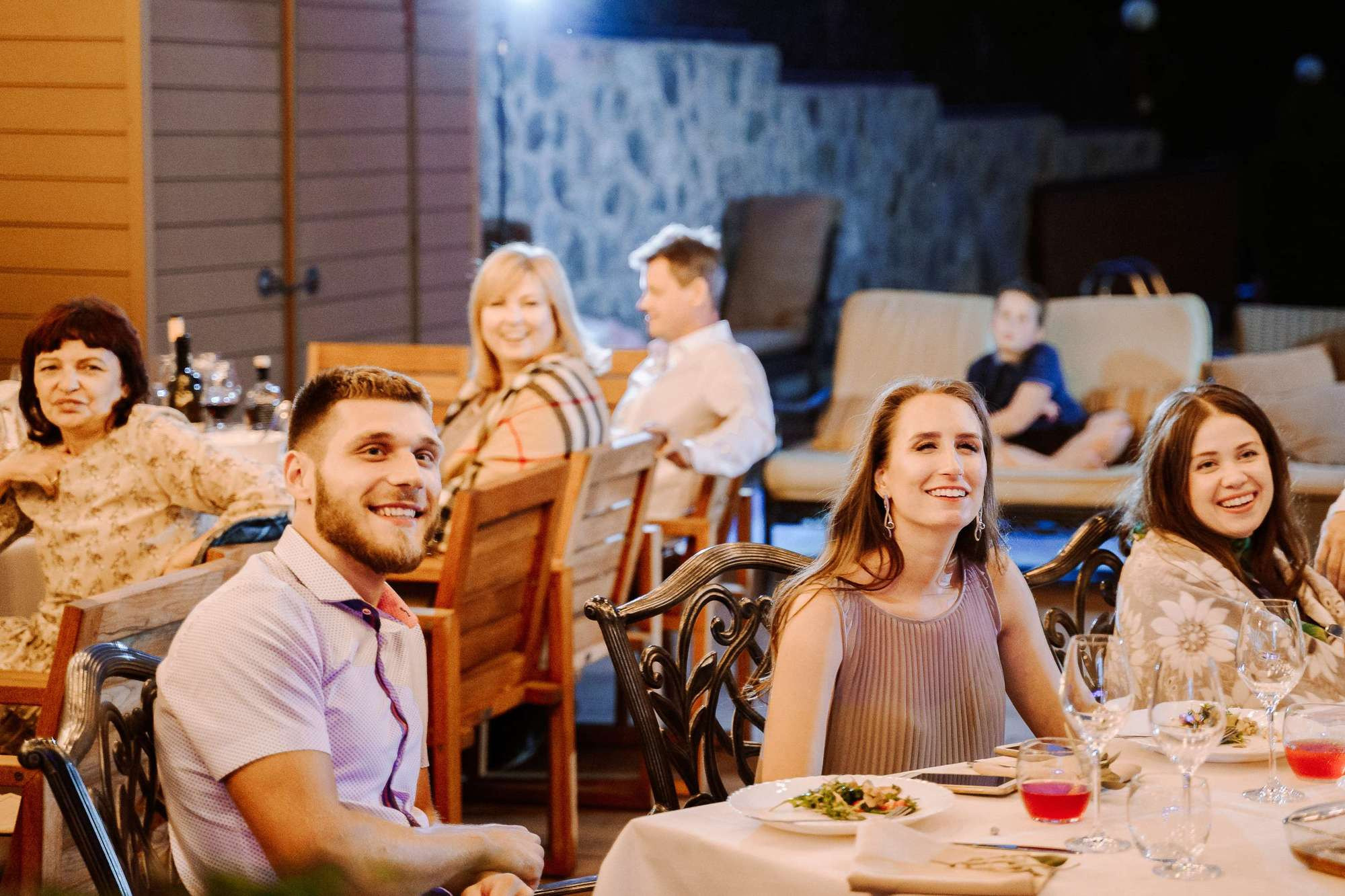 Backyard Wedding. Wedding Photography & Videography Team in California, Los Angeles, San Francisco, San Diego and Travel