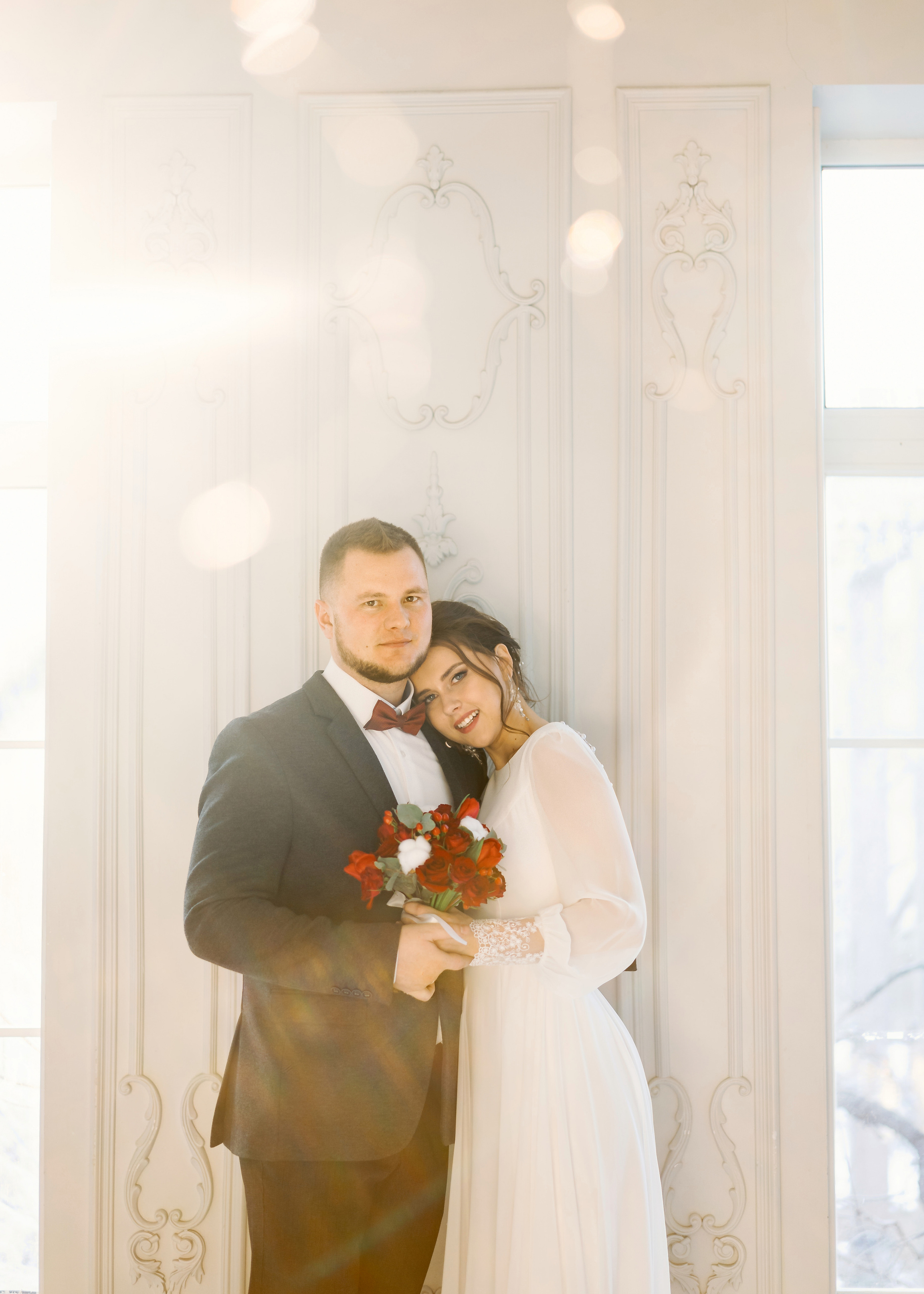 Studio Wedding Portraits. Wedding Photography & Videography Team in California, Los Angeles, San Francisco, San Diego and Travel