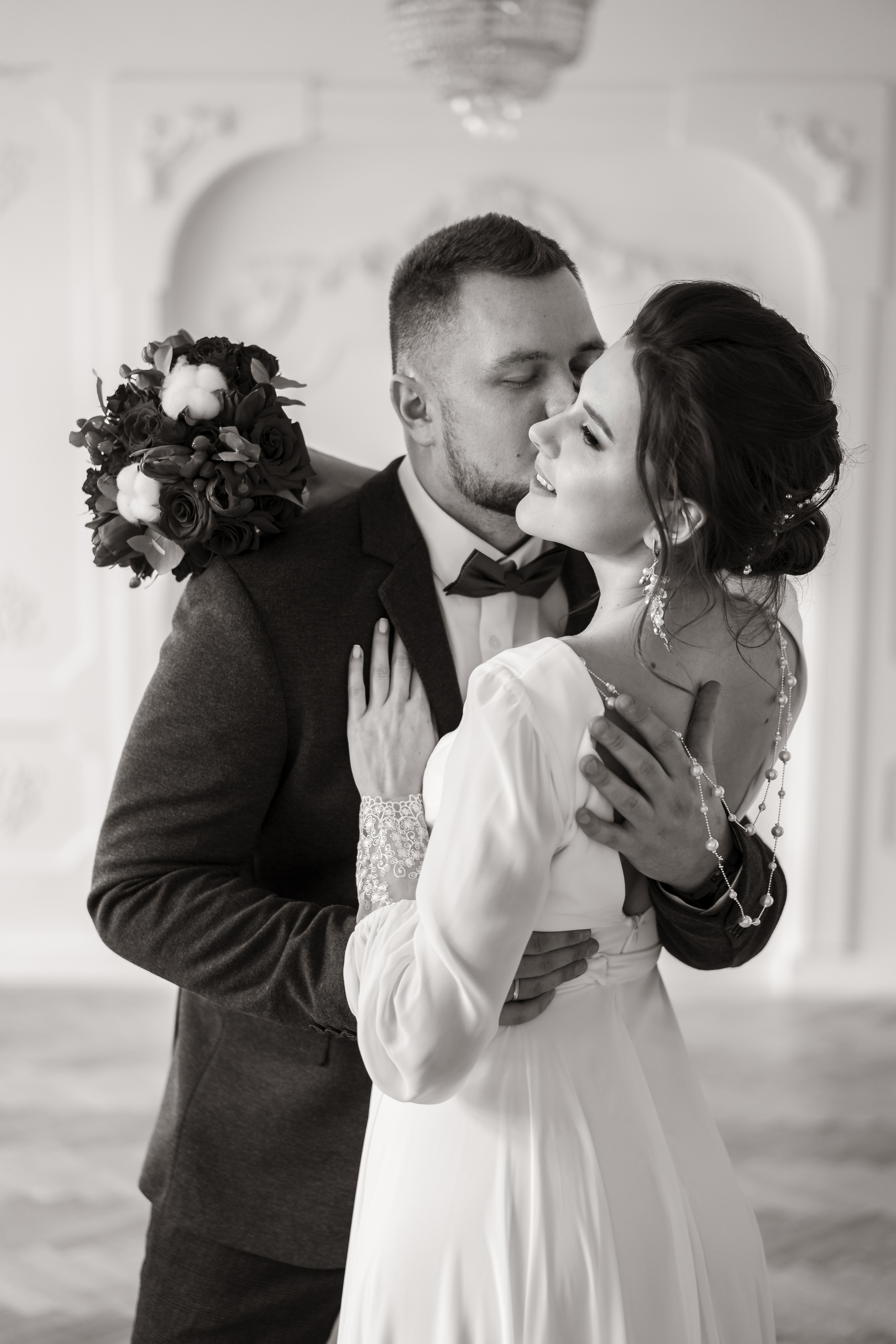 Studio Wedding Portraits. Wedding Photography & Videography Team in California, Los Angeles, San Francisco, San Diego and Travel