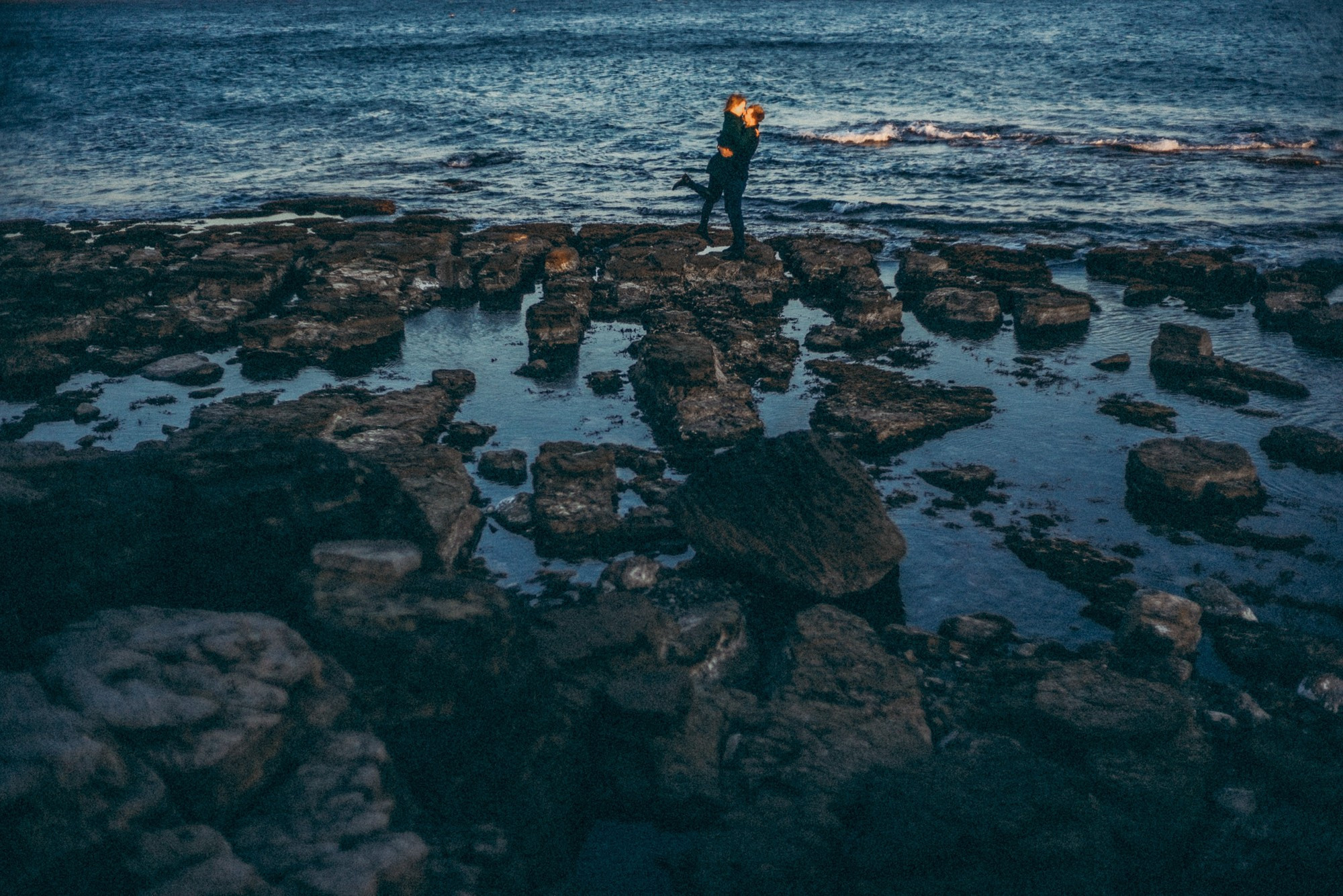 Proposal by the ocean. Wedding Photography & Videography Team in California, Los Angeles, San Francisco, San Diego and Travel