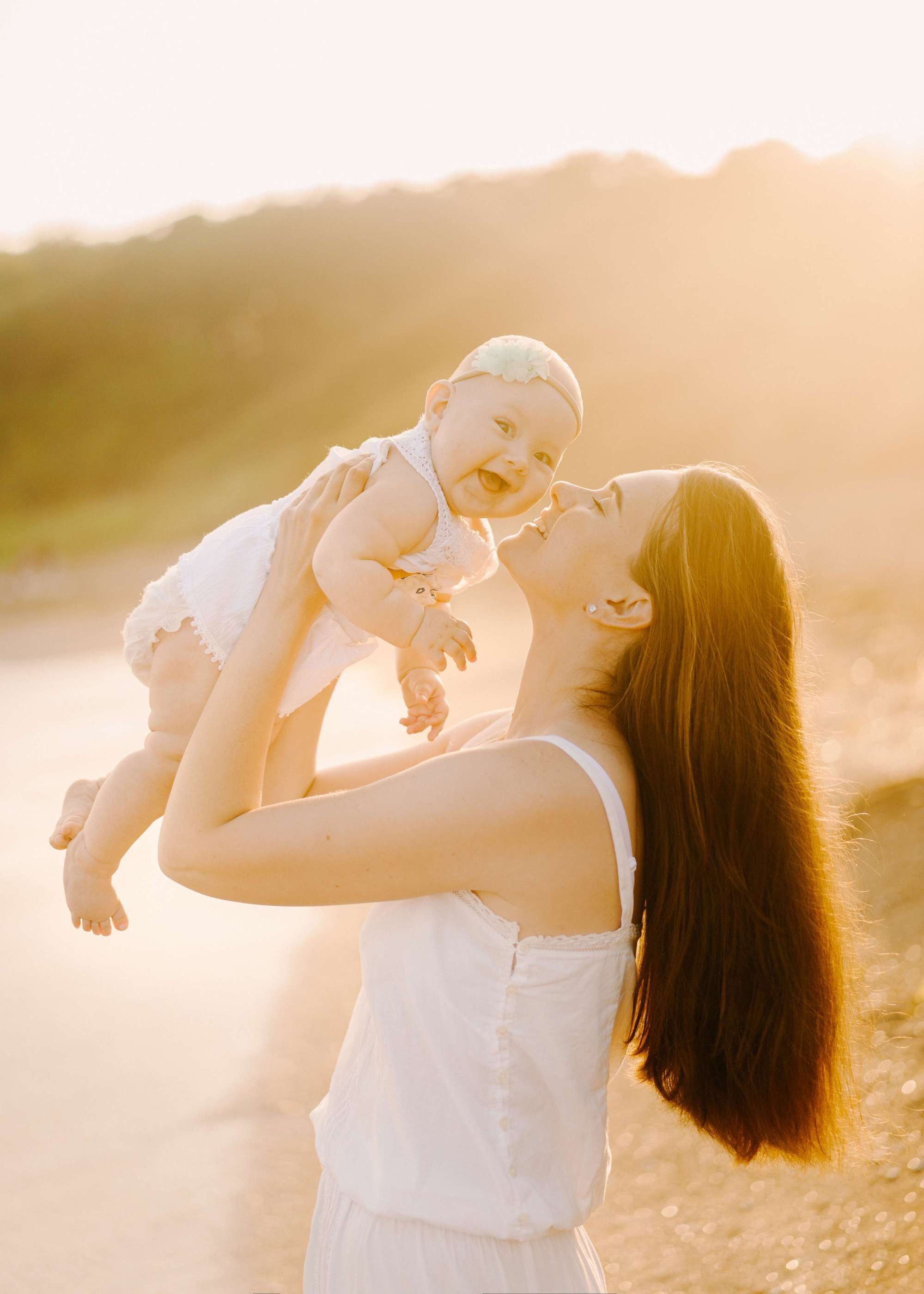 FAMILY BY THE OCEAN. Wedding Photography & Videography Team in California, Los Angeles, San Francisco, San Diego and Travel