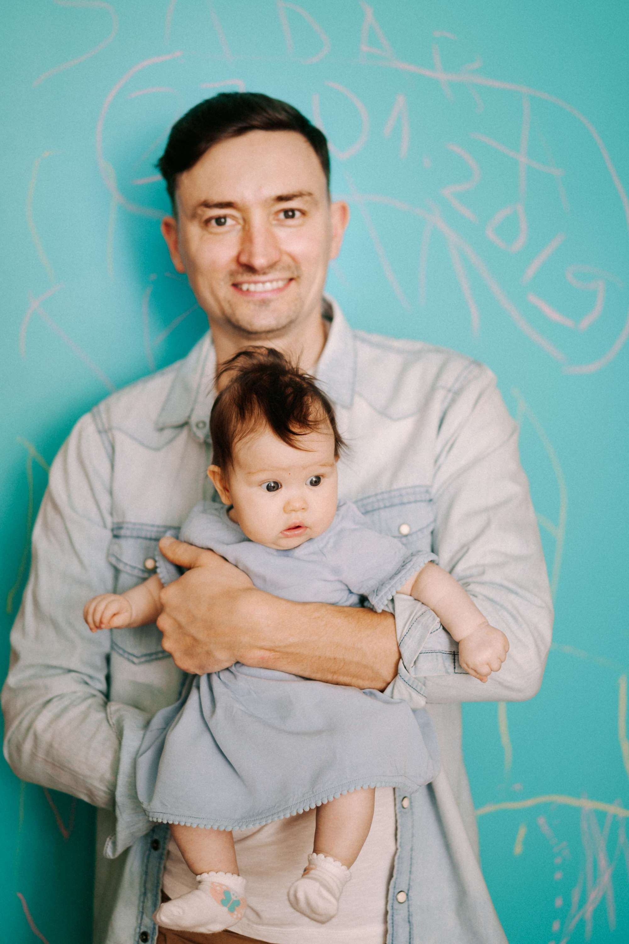 FAMILY SESSION AT HOME. Wedding Photography & Videography Team in California, Los Angeles, San Francisco, San Diego and Travel