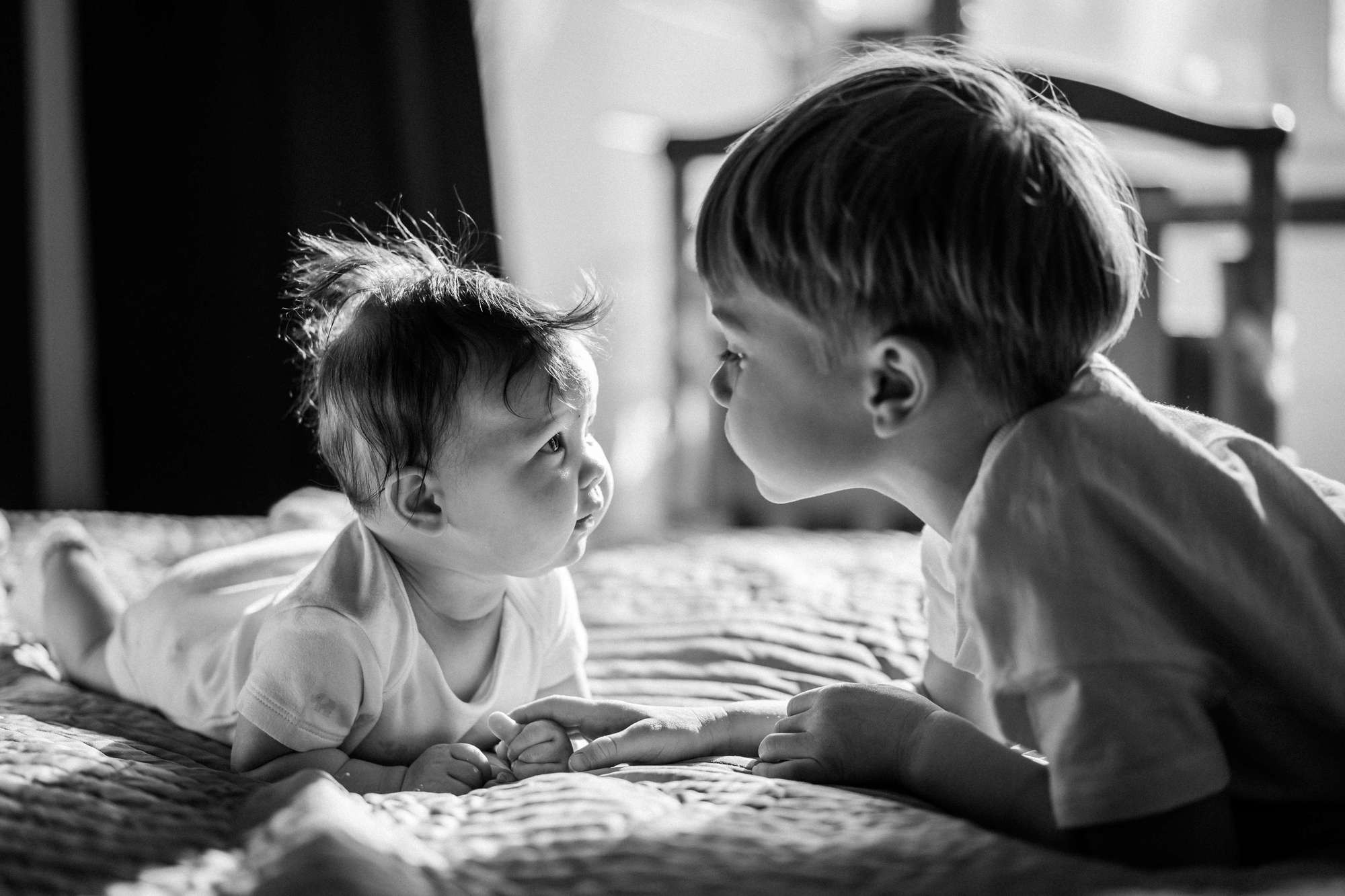 FAMILY SESSION AT HOME. Wedding Photography & Videography Team in California, Los Angeles, San Francisco, San Diego and Travel