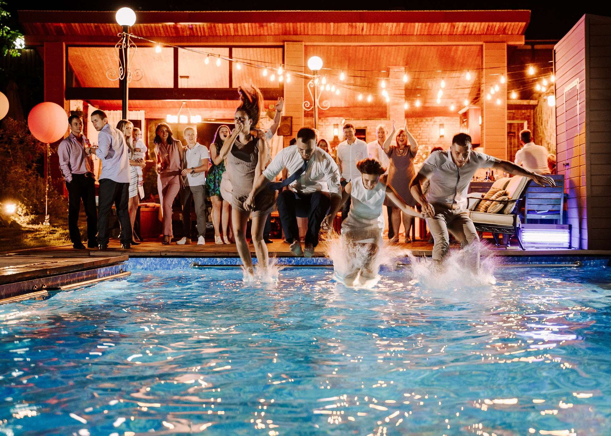 Backyard Wedding. Wedding Photography & Videography Team in California, Los Angeles, San Francisco, San Diego and Travel