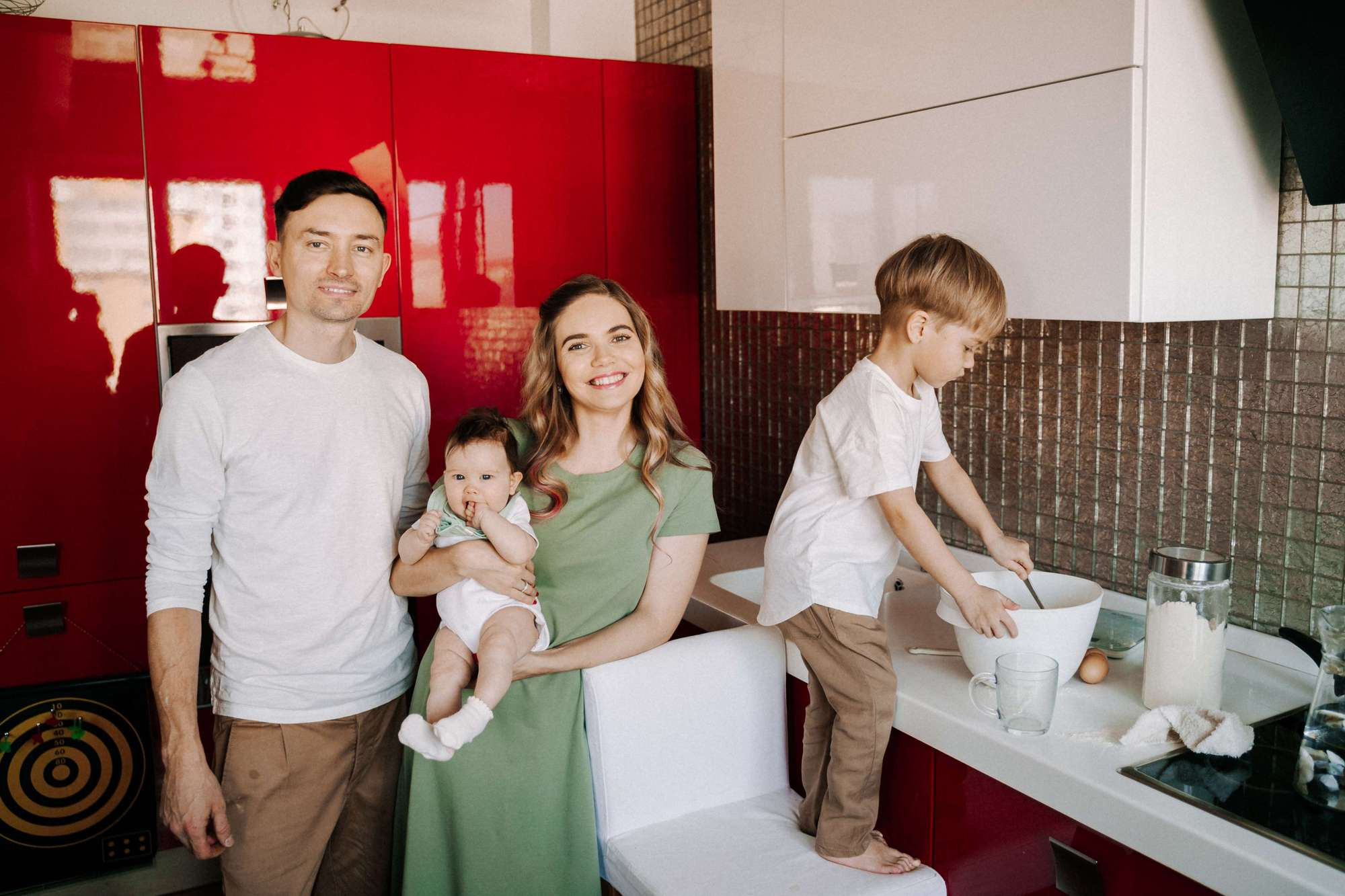 FAMILY SESSION AT HOME. Wedding Photography & Videography Team in California, Los Angeles, San Francisco, San Diego and Travel