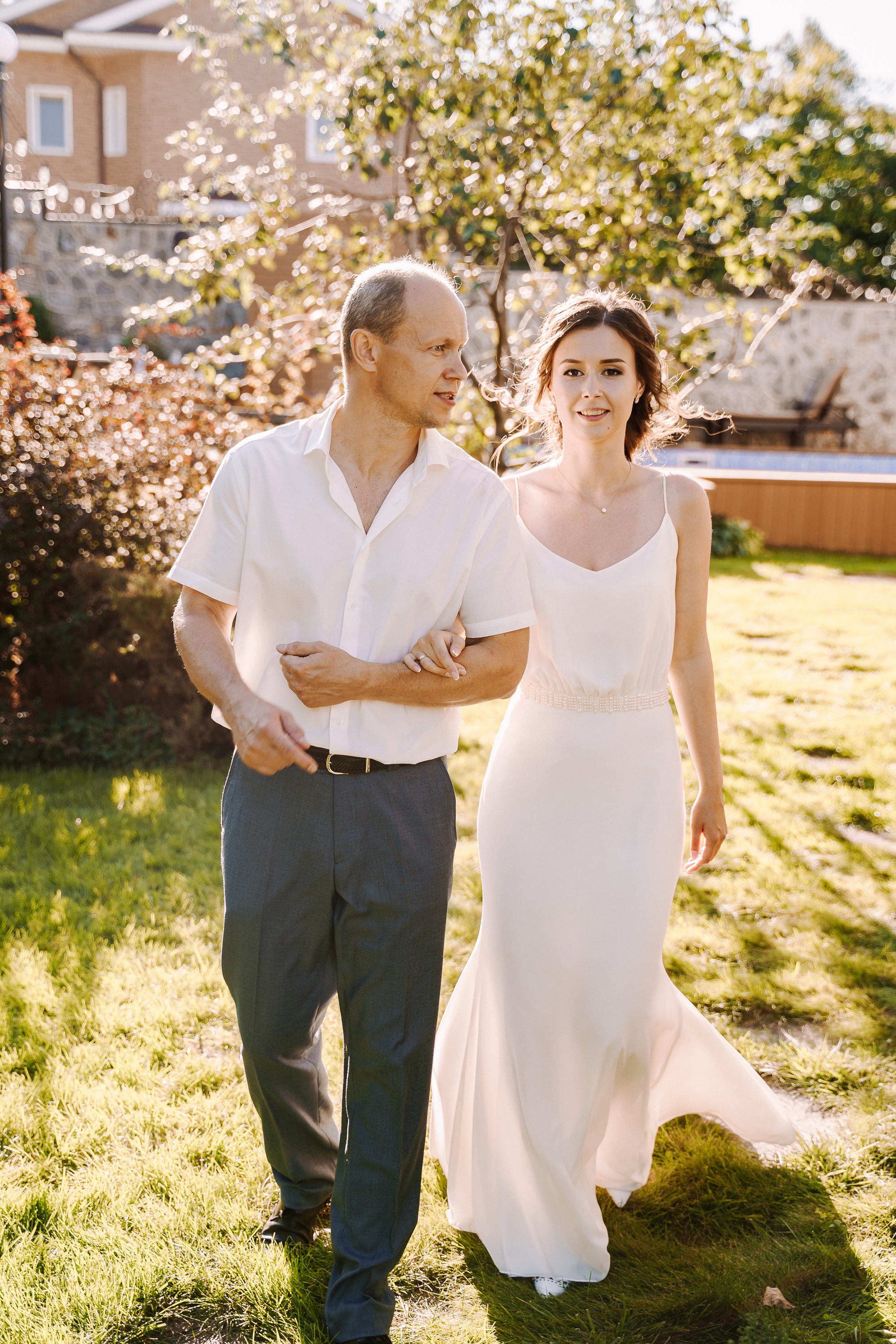 Backyard Wedding. Wedding Photography & Videography Team in California, Los Angeles, San Francisco, San Diego and Travel