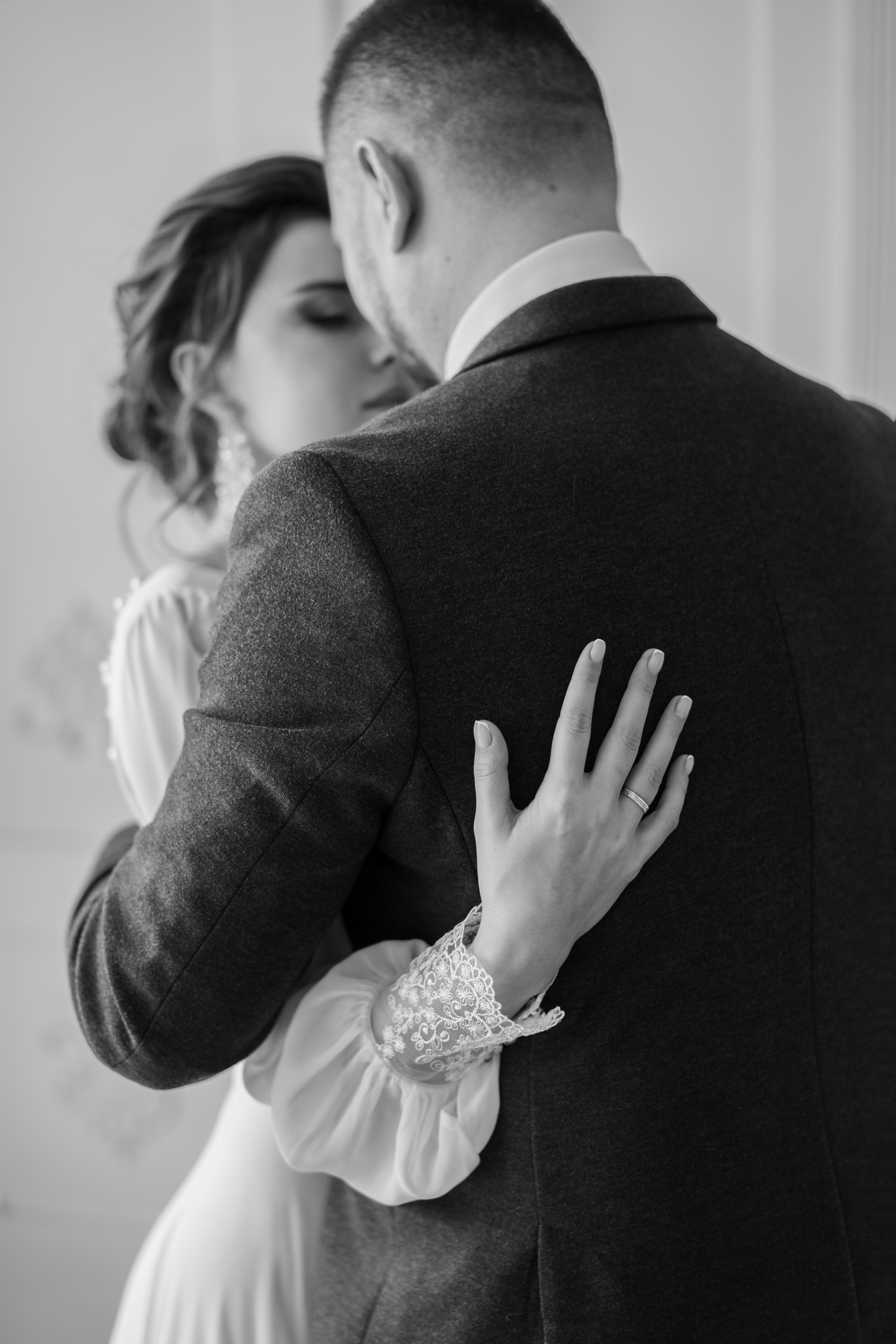 Studio Wedding Portraits. Wedding Photography & Videography Team in California, Los Angeles, San Francisco, San Diego and Travel