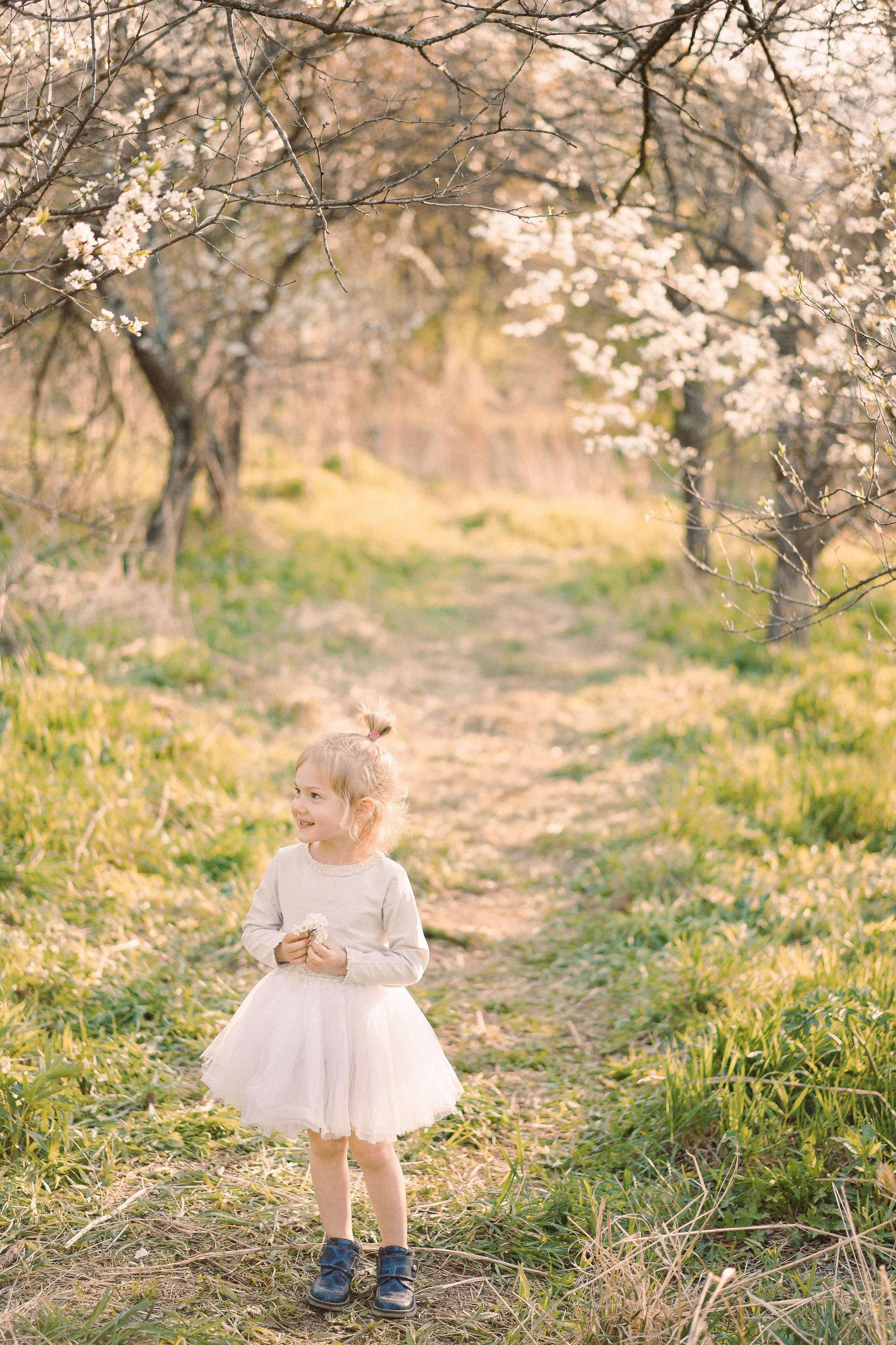 MAY BLOOM. Wedding Photography & Videography Team in California, Los Angeles, San Francisco, San Diego and Travel