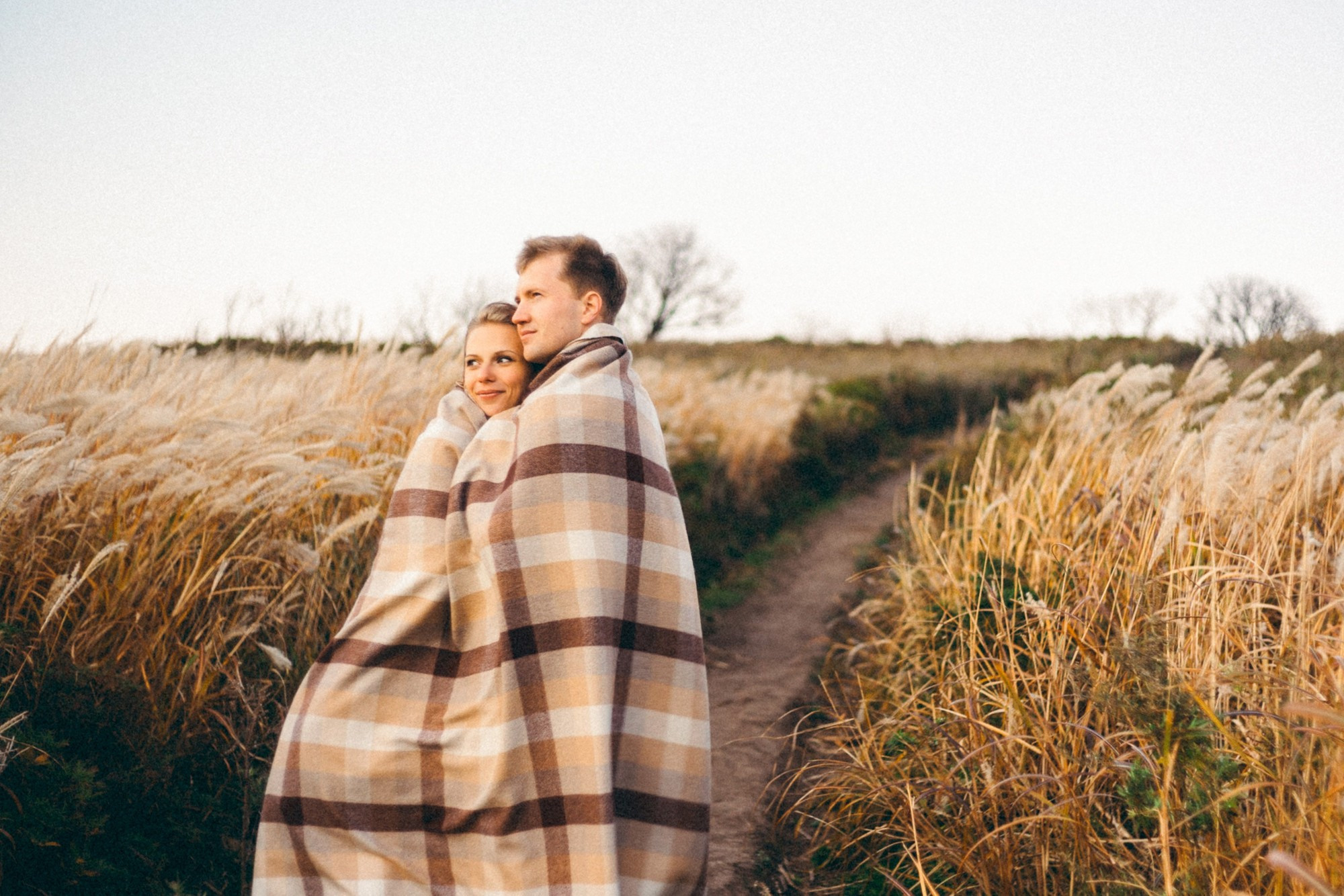 Proposal by the ocean. Wedding Photography & Videography Team in California, Los Angeles, San Francisco, San Diego and Travel