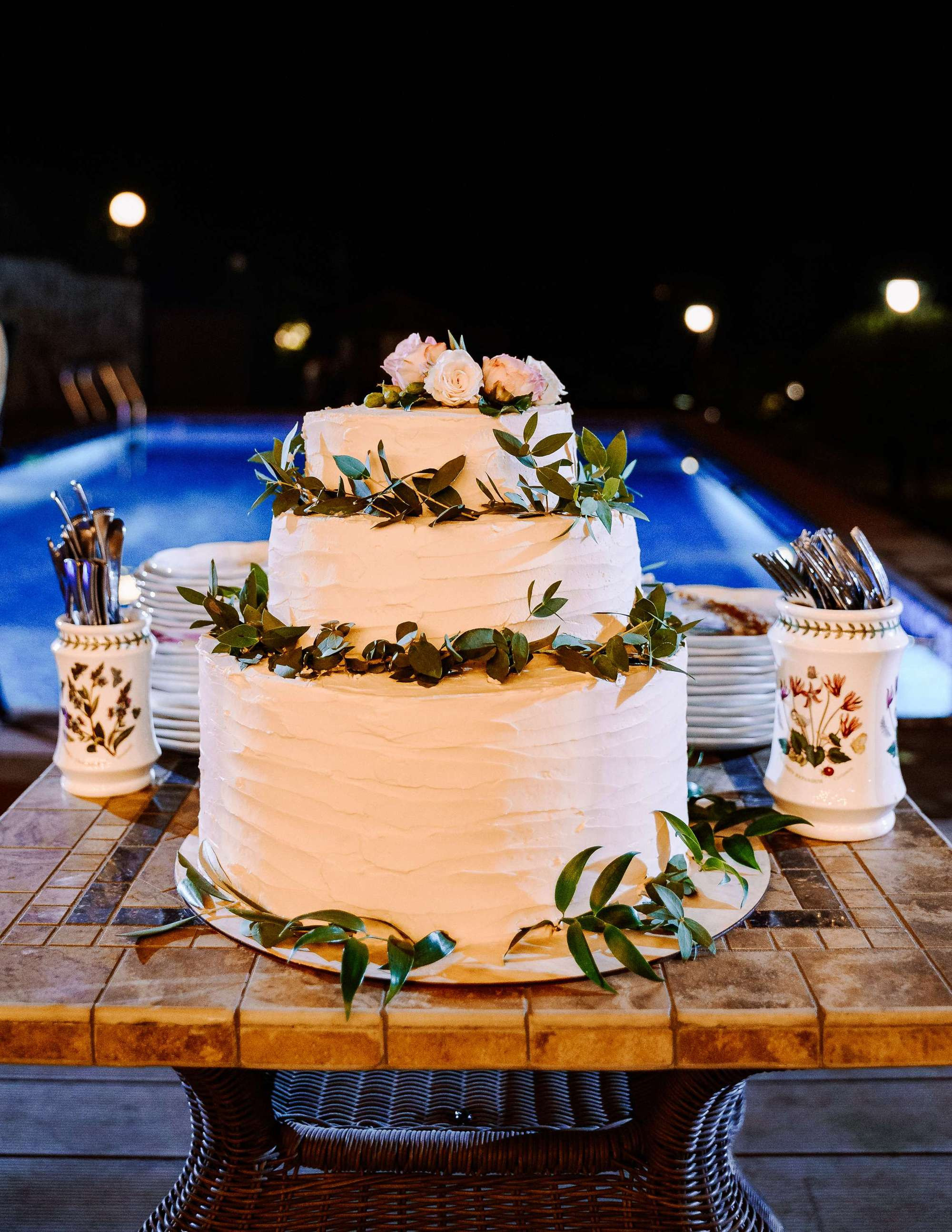 Backyard Wedding. Wedding Photography & Videography Team in California, Los Angeles, San Francisco, San Diego and Travel