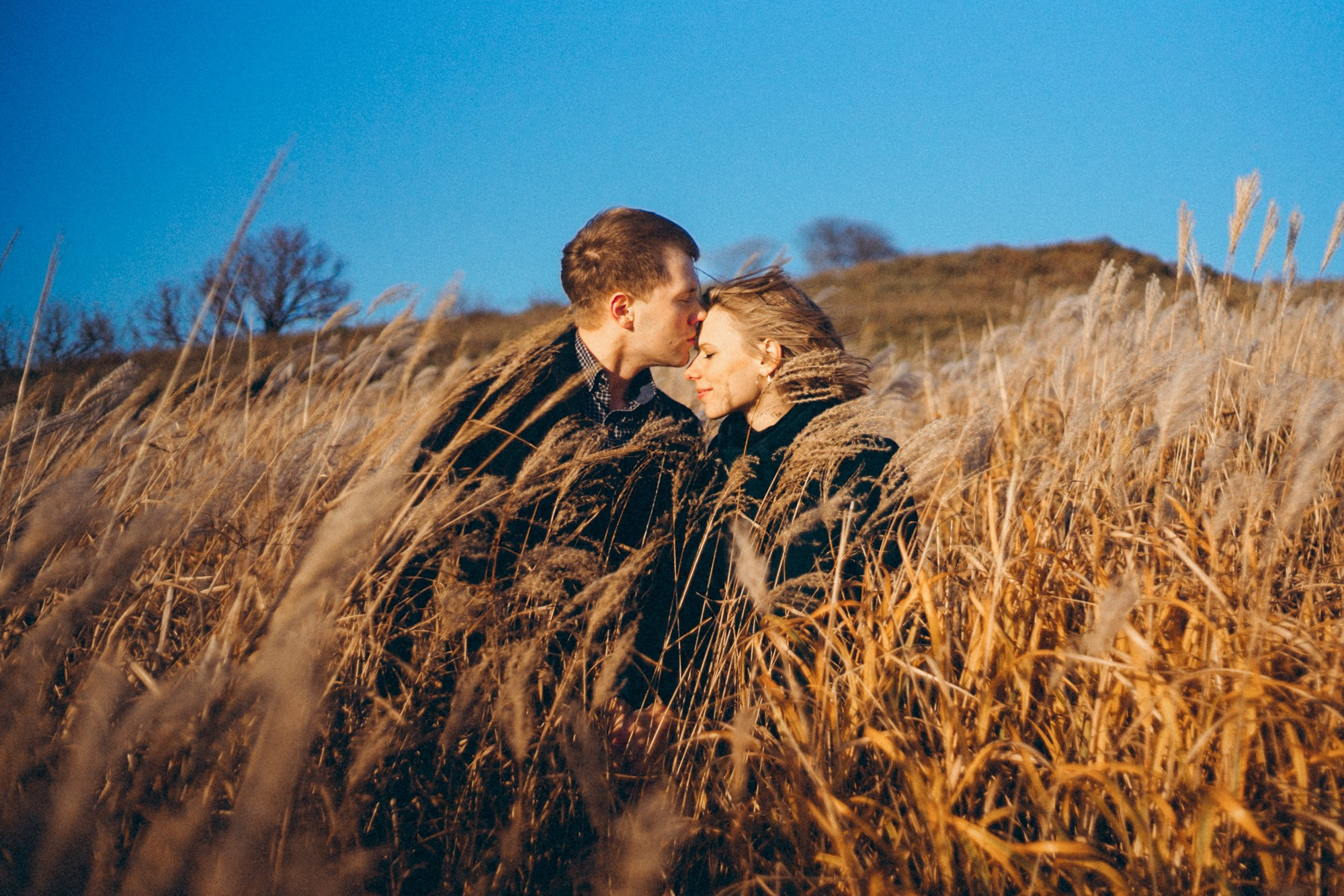 Proposal by the ocean. Wedding Photography & Videography Team in California, Los Angeles, San Francisco, San Diego and Travel