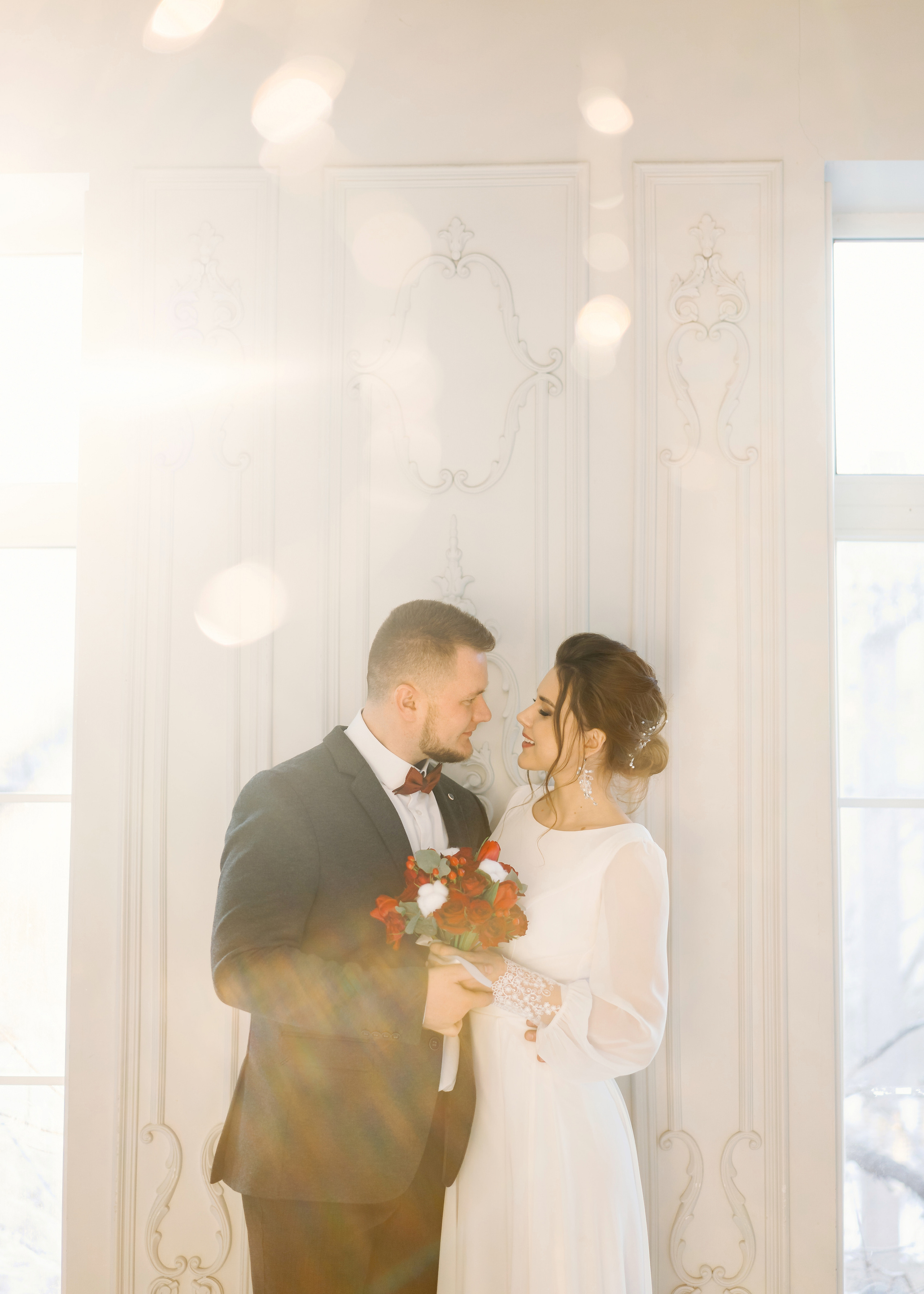 Studio Wedding Portraits. Wedding Photography & Videography Team in California, Los Angeles, San Francisco, San Diego and Travel