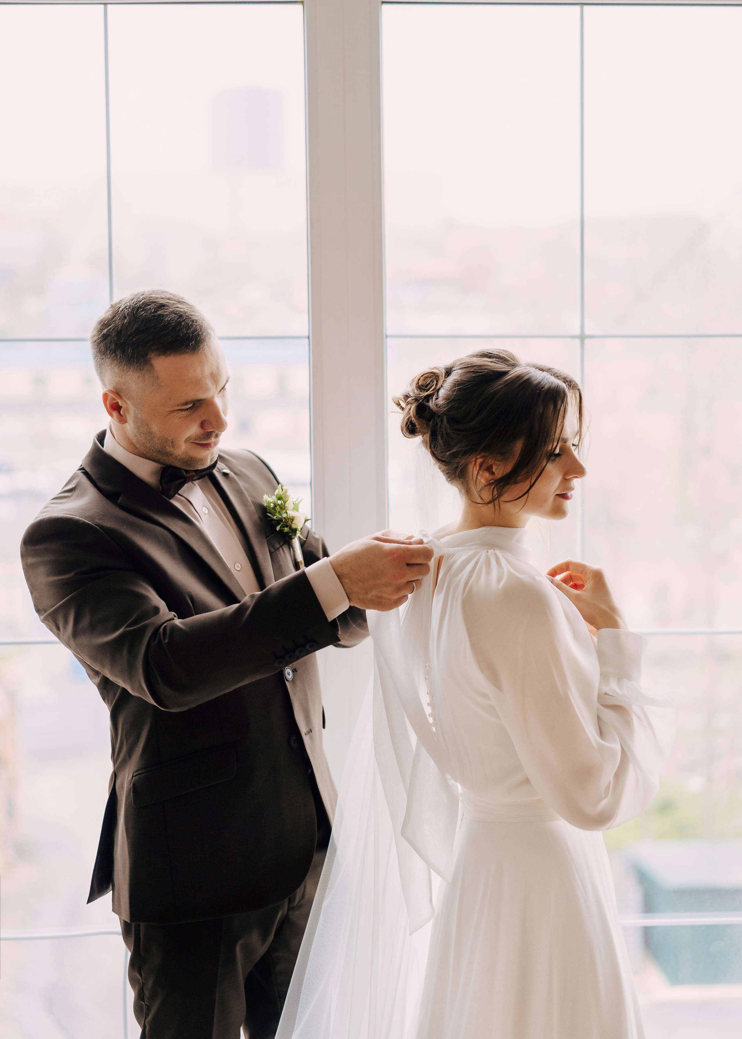 Oceanside Elopement. Wedding Photography & Videography Team in California, Los Angeles, San Francisco, San Diego and Travel