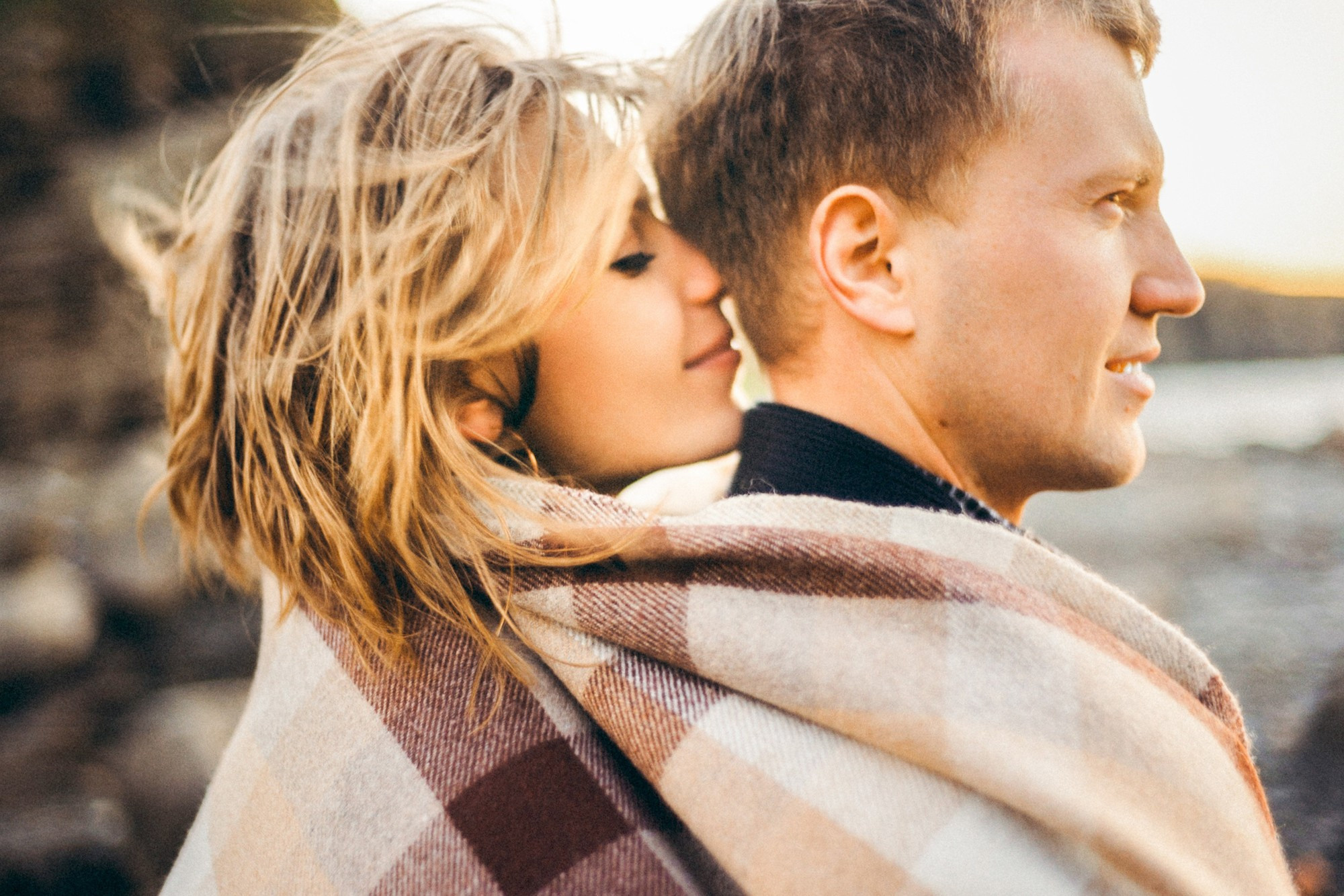 Proposal by the ocean. Wedding Photography & Videography Team in California, Los Angeles, San Francisco, San Diego and Travel