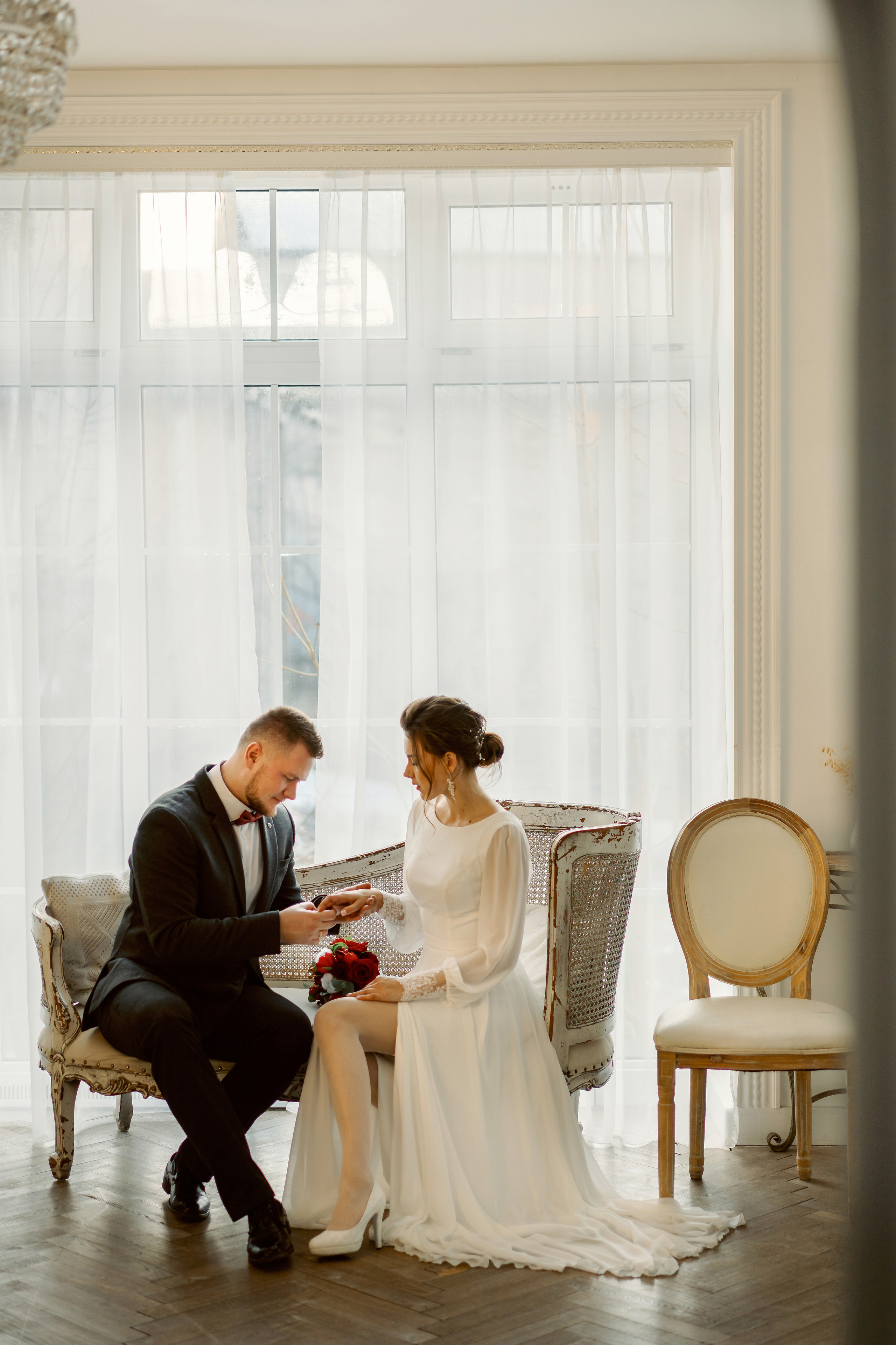 Studio Wedding Portraits. Wedding Photography & Videography Team in California, Los Angeles, San Francisco, San Diego and Travel