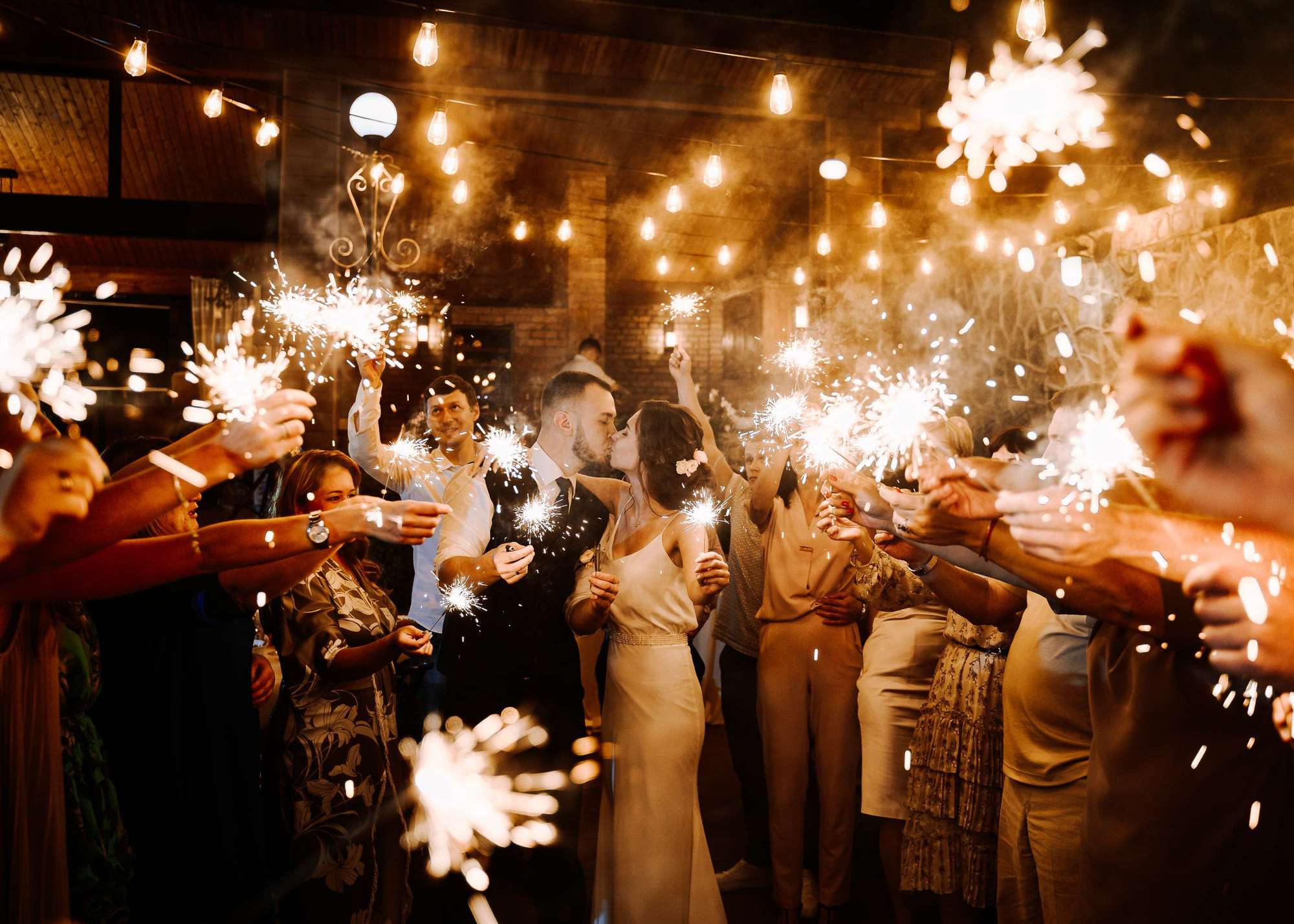 Backyard Wedding. Wedding Photography & Videography Team in California, Los Angeles, San Francisco, San Diego and Travel