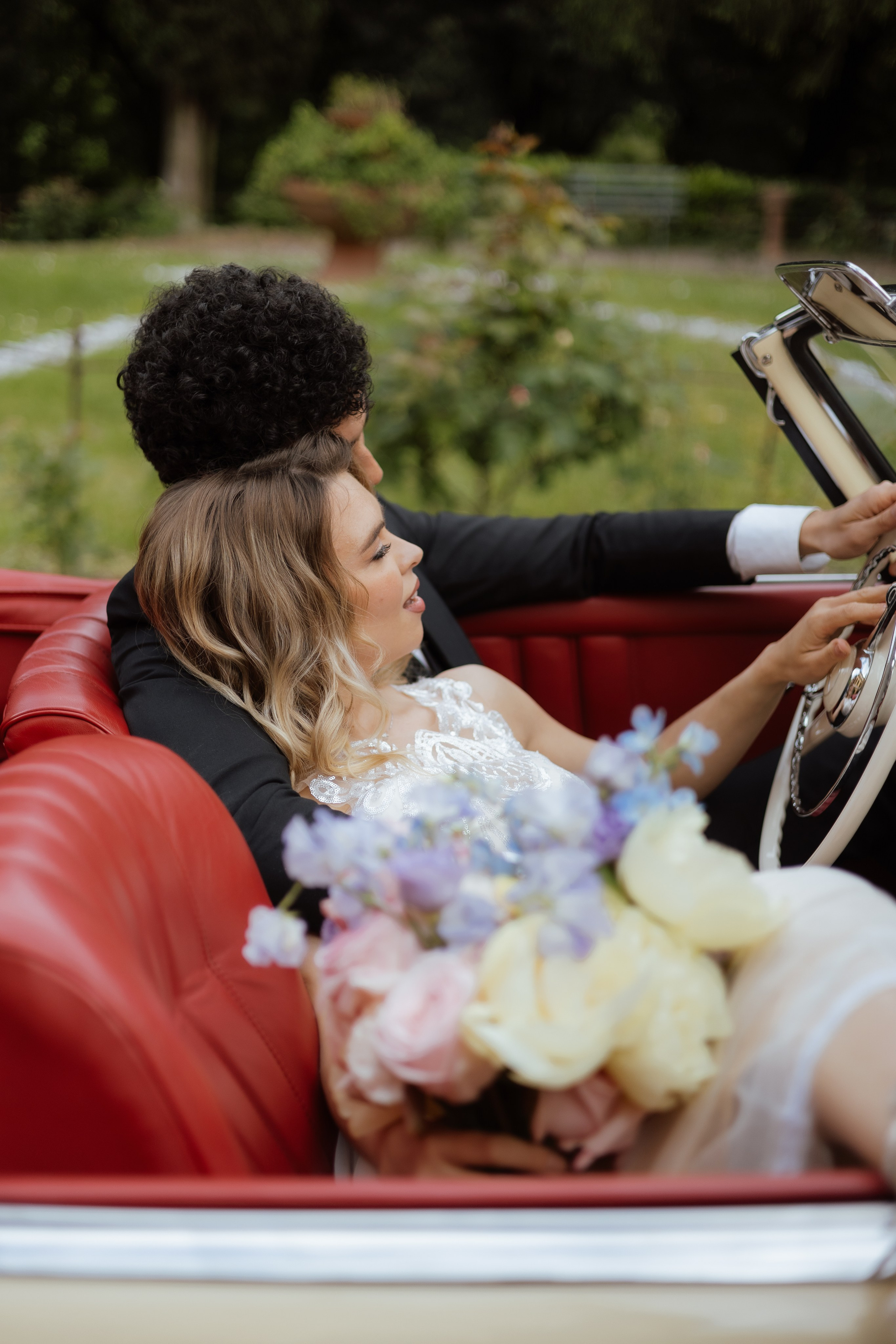 Wedding in tuscany. Sara Luca Wedding Photographer in Italy and Europe