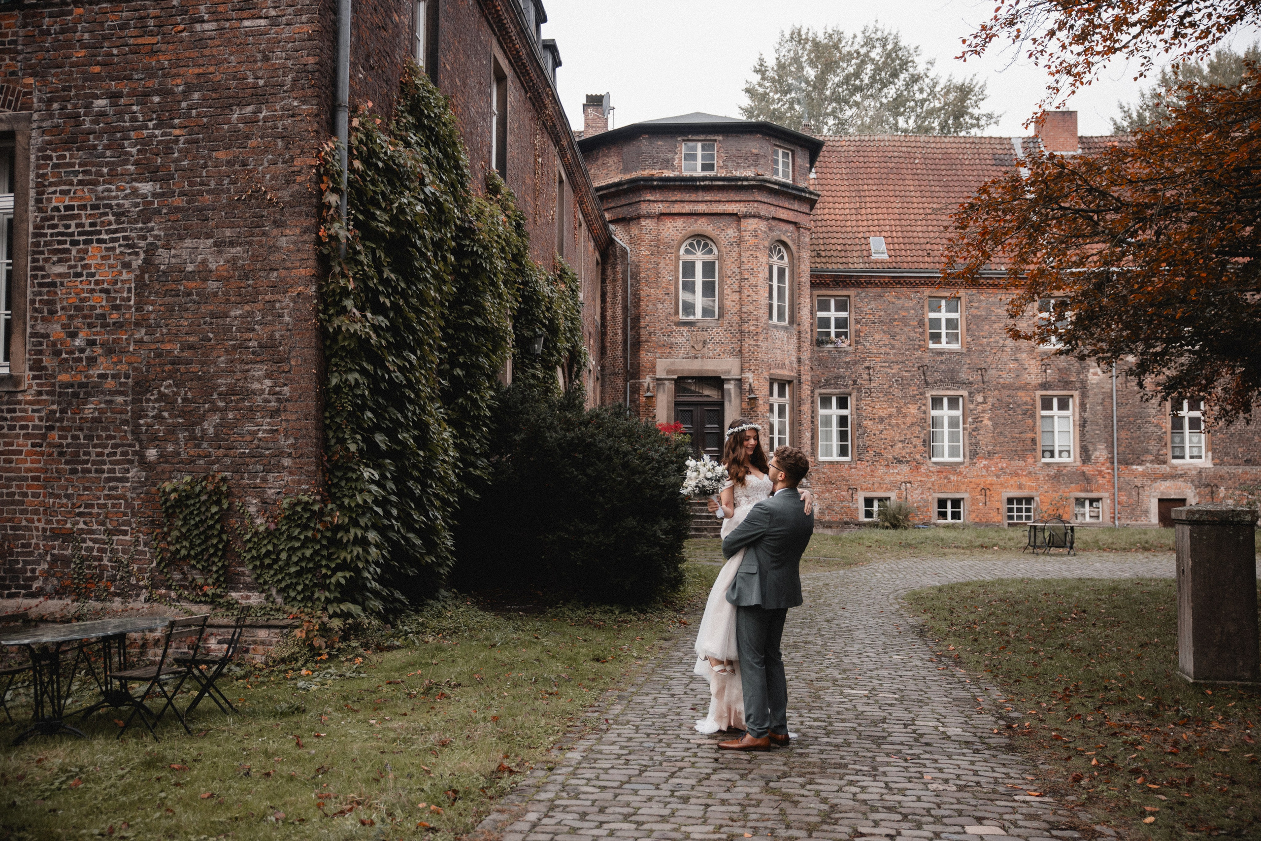 Lena & Philip | Schloss Bladenhorst, Castrop-Rauxel. Hochzeitsfotografie |Hochzeitsfotograf Bochum | Hochzeitsfotograf Dortmund | Hochzeitsfotograf Essen | Hochzeitsfotograf Ruhrgebiet