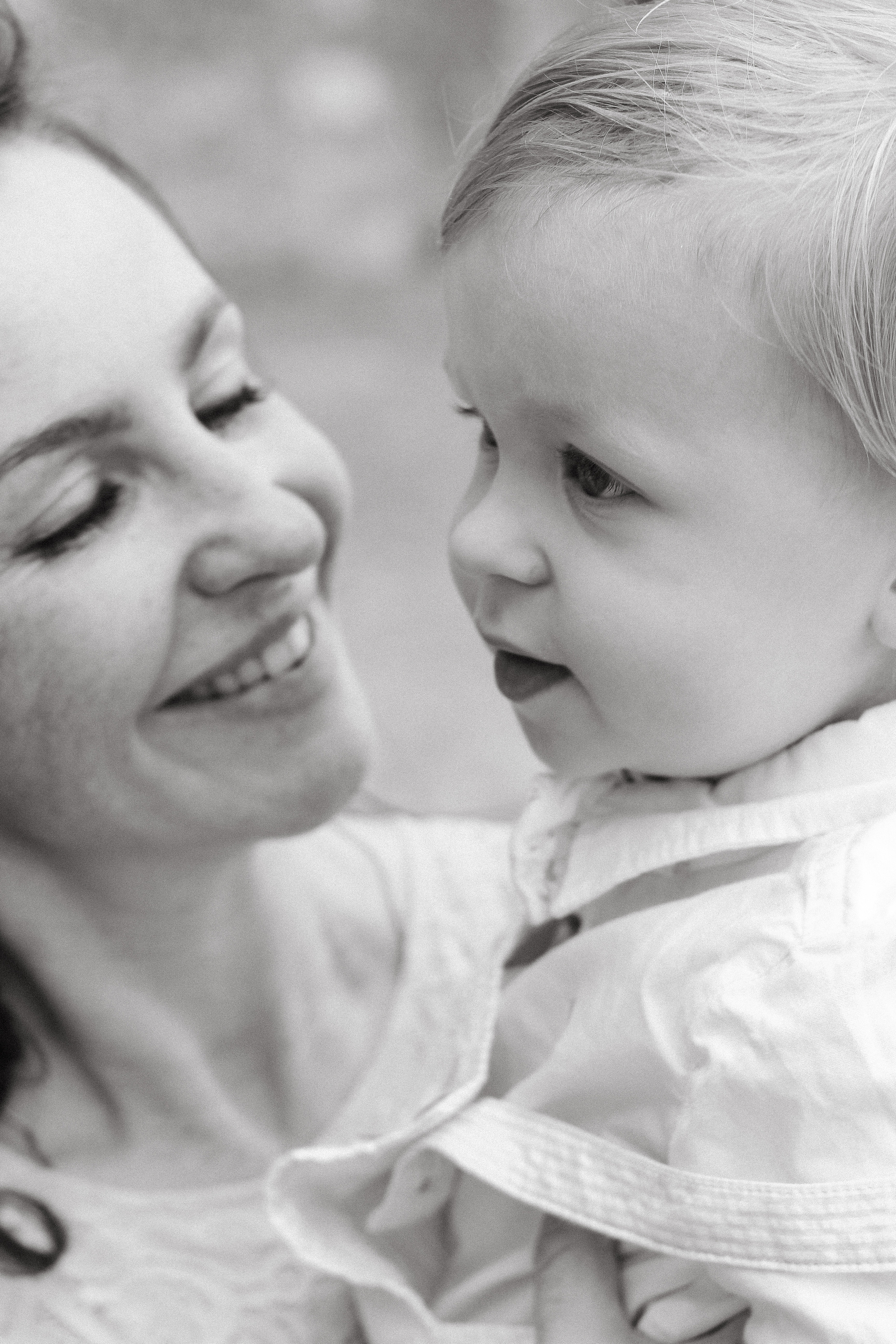 Family photo shooting in Paris. Фотограф в Париже