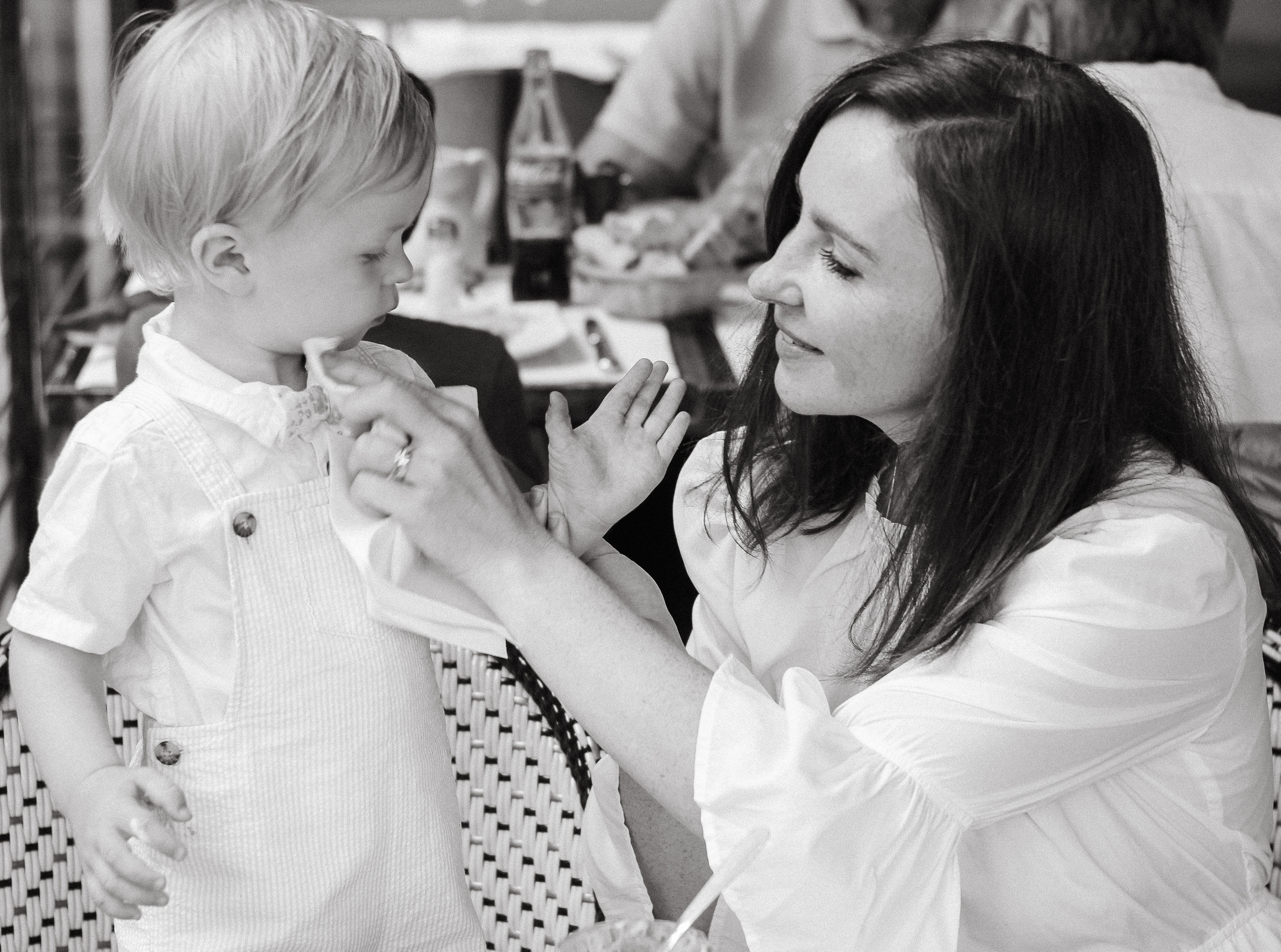 Family photo shooting in Paris. Фотограф в Париже