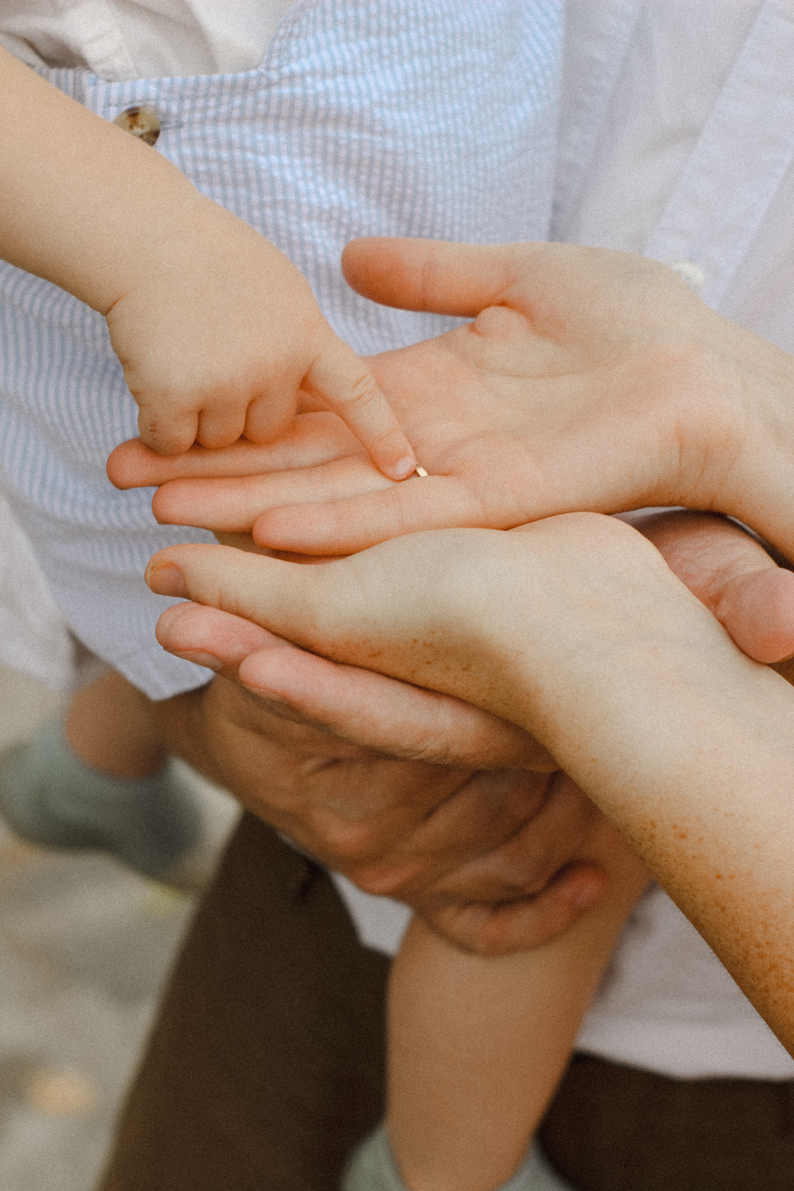 Family photo shooting in Paris. Фотограф в Париже