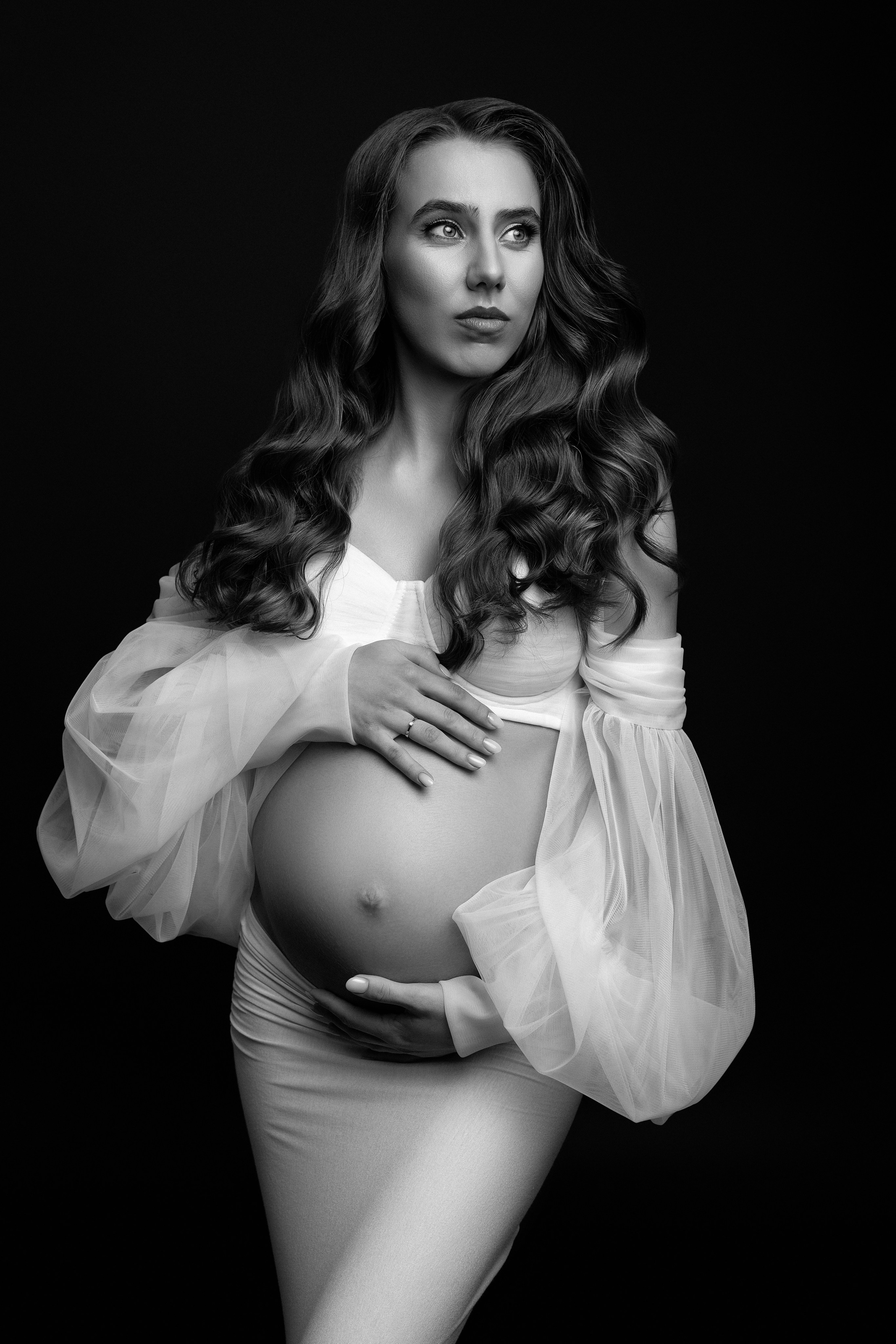 Babybauch. Neugeborene- Schwangerschaft- und Kinder Fotografin in Lehre