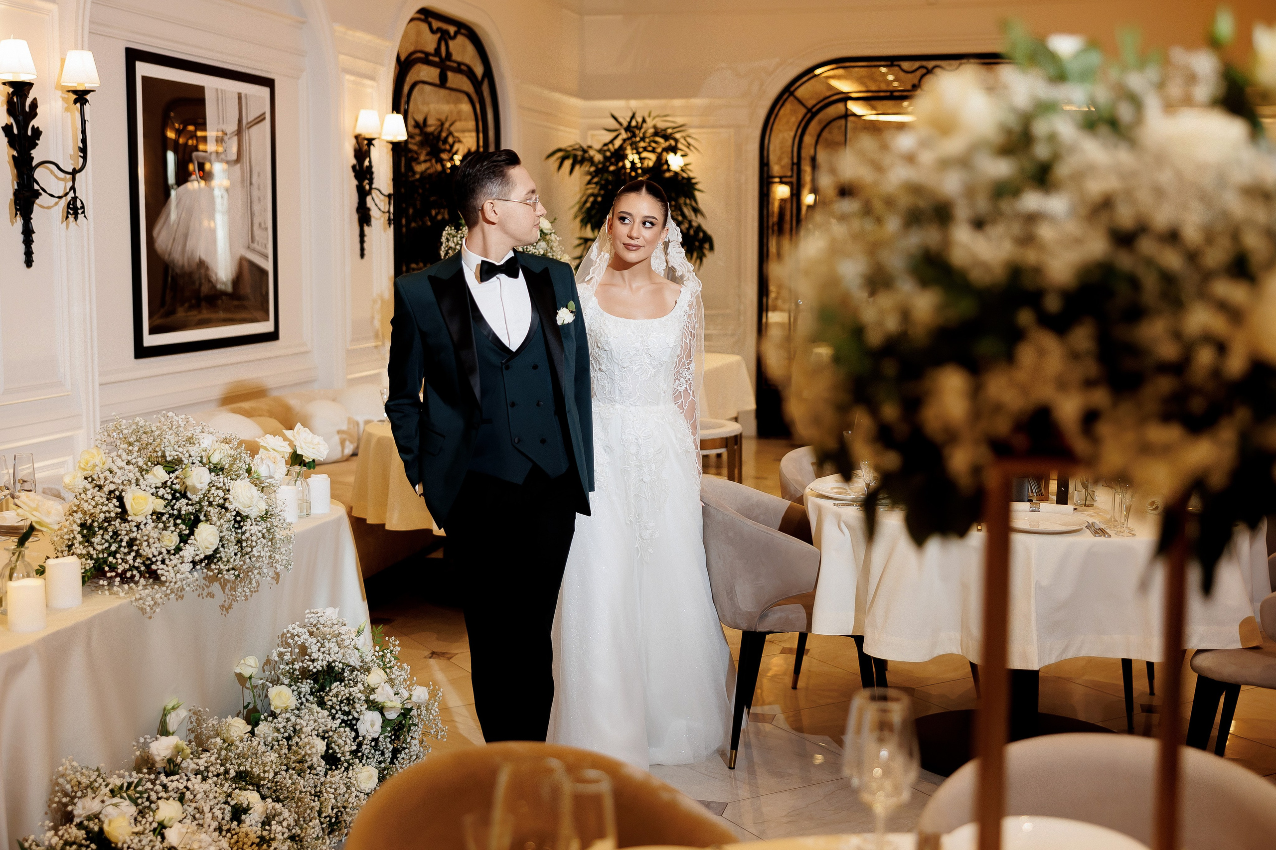 Serghei & Erica — Queen Residence. Servicii Foto și Video 067188353