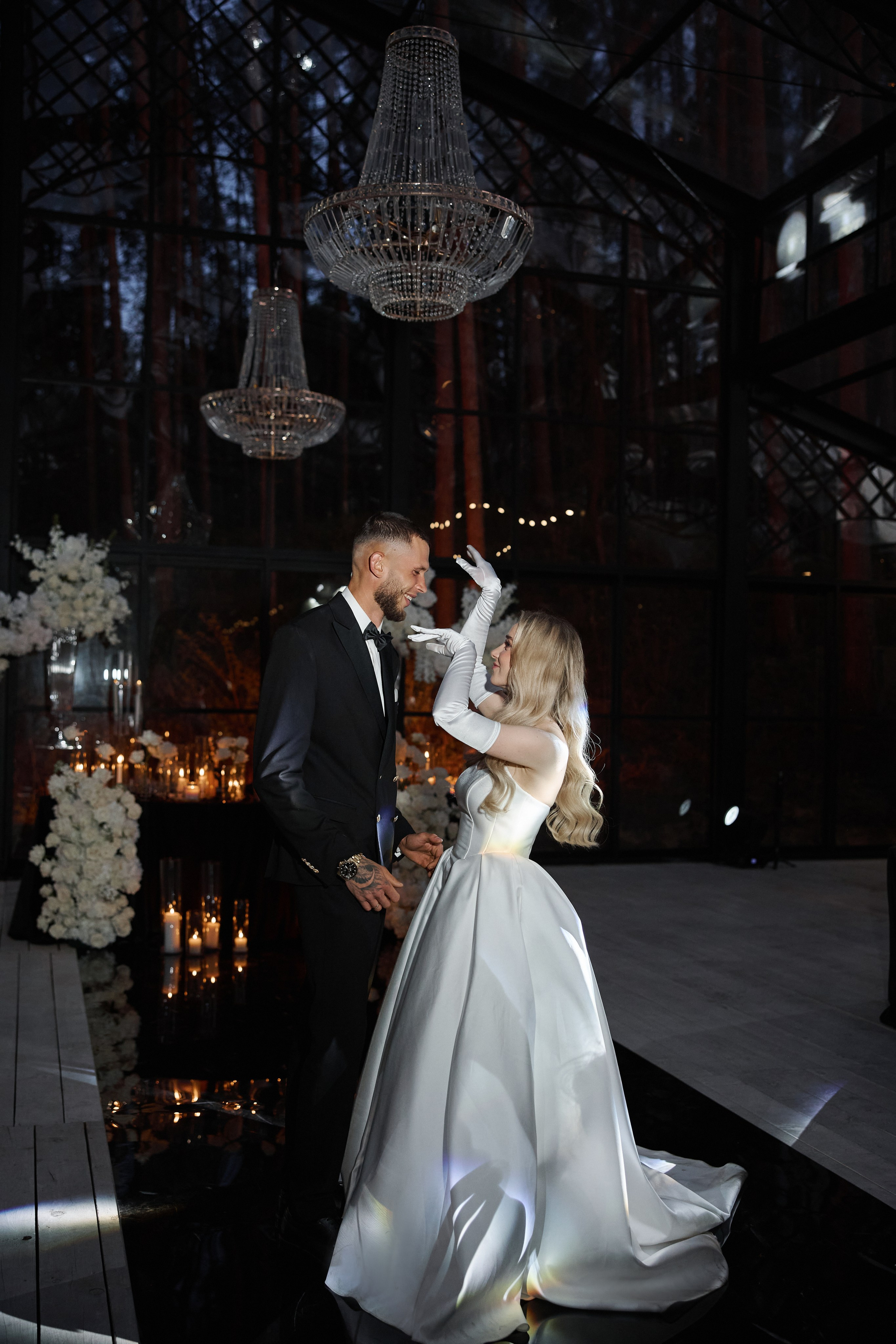 Natalia & Roman. Dworek przy lesie. Fotograf ślubny i rodzinny w Krakowie Yana Klymova