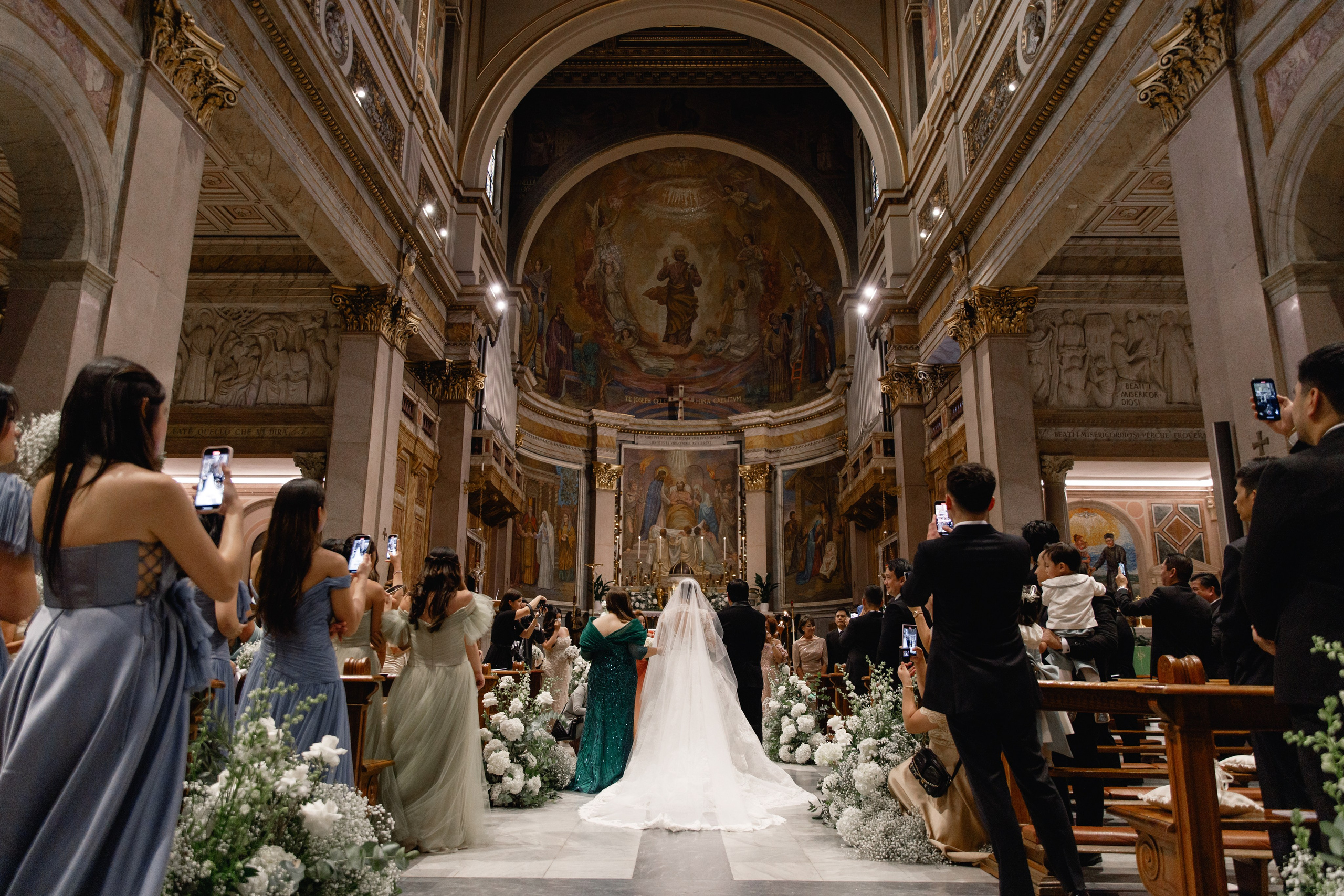 Wedding photographer Italy Rome, Tuscany, Lake Como, Sicily, Puglia. Wedding Photographer Rome Tuscany Como Sicily Puglia Amalfy Italy- Oksana Savenchuk