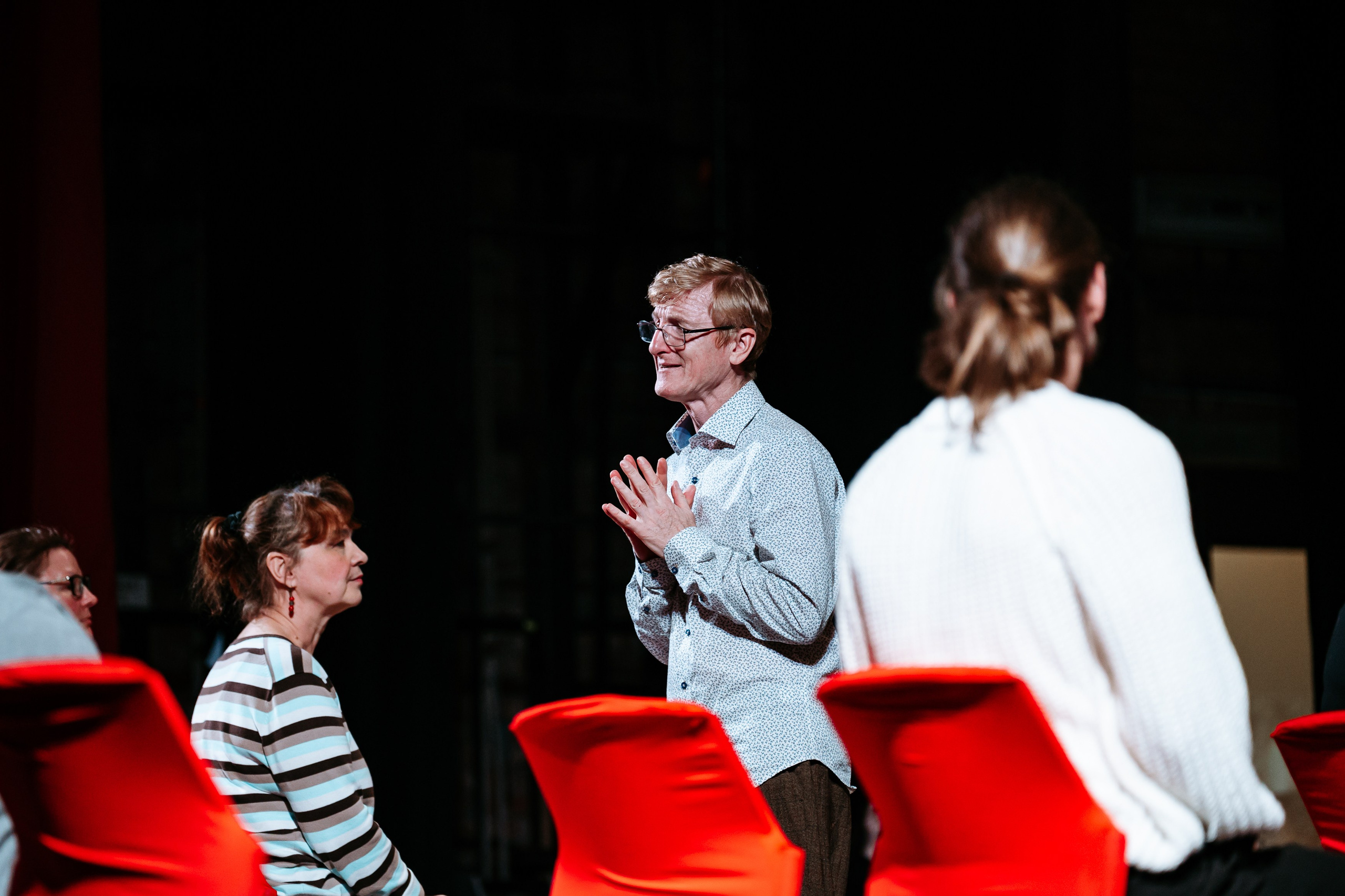 Garbo Teater „12 стульев“. Jelizaveta Gross - reportaaži- ja portreefotograaf Narvas