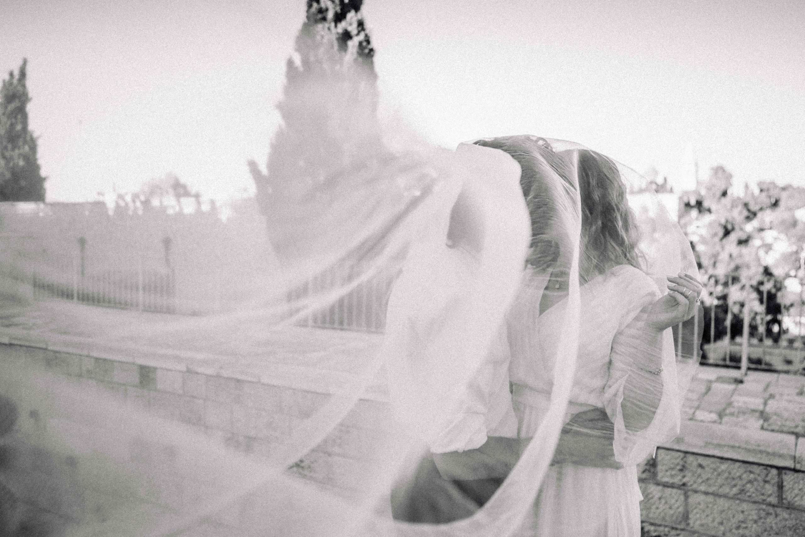 WINE AND LOVERS. PHOTOGRAPHER IN ISRAEL