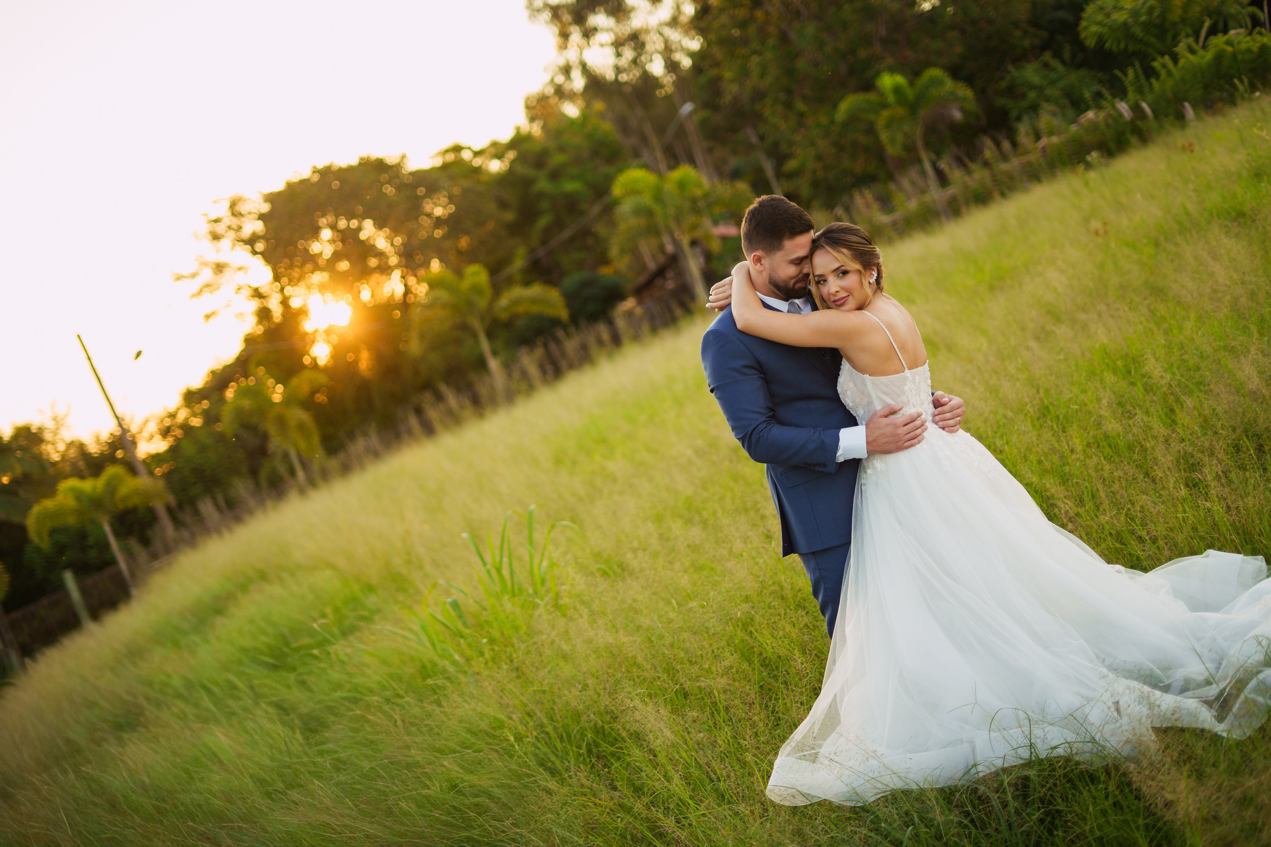 História de Aline & Gabriel. O Casal Dos Noivos