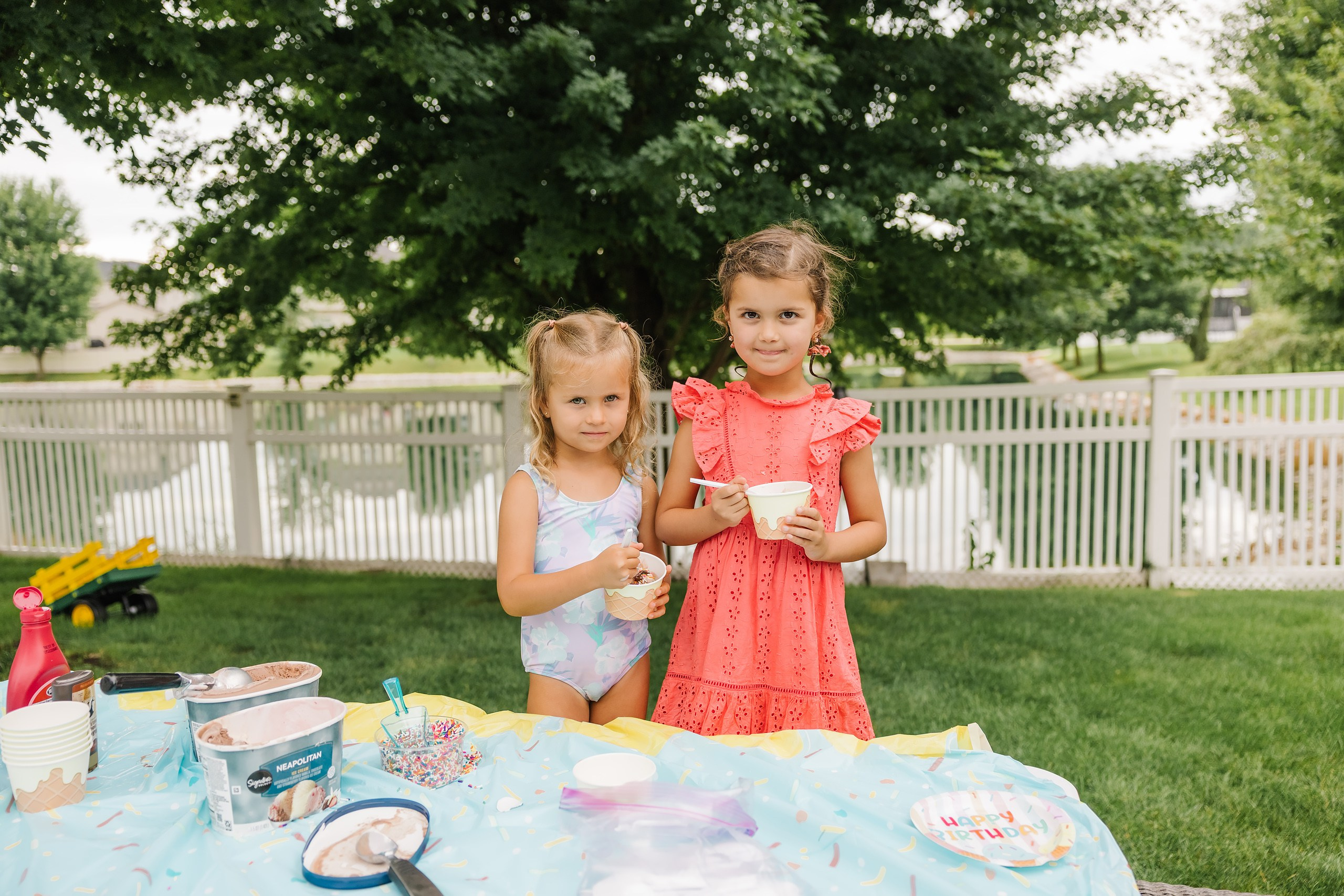 Birthday Party. Wedding family event photographer in Chicago Nick Yushevich