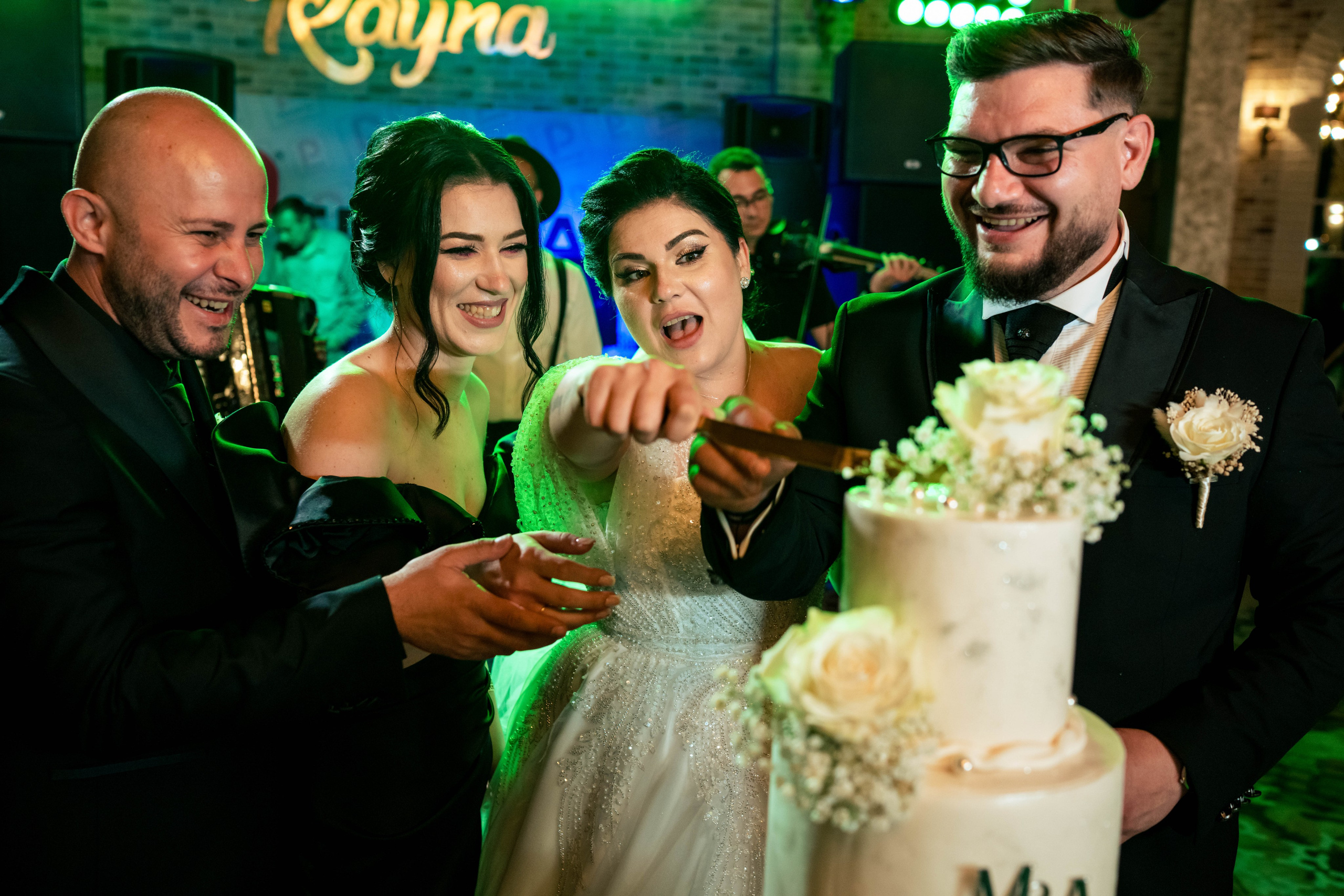 Madalina & Alex. Acasă