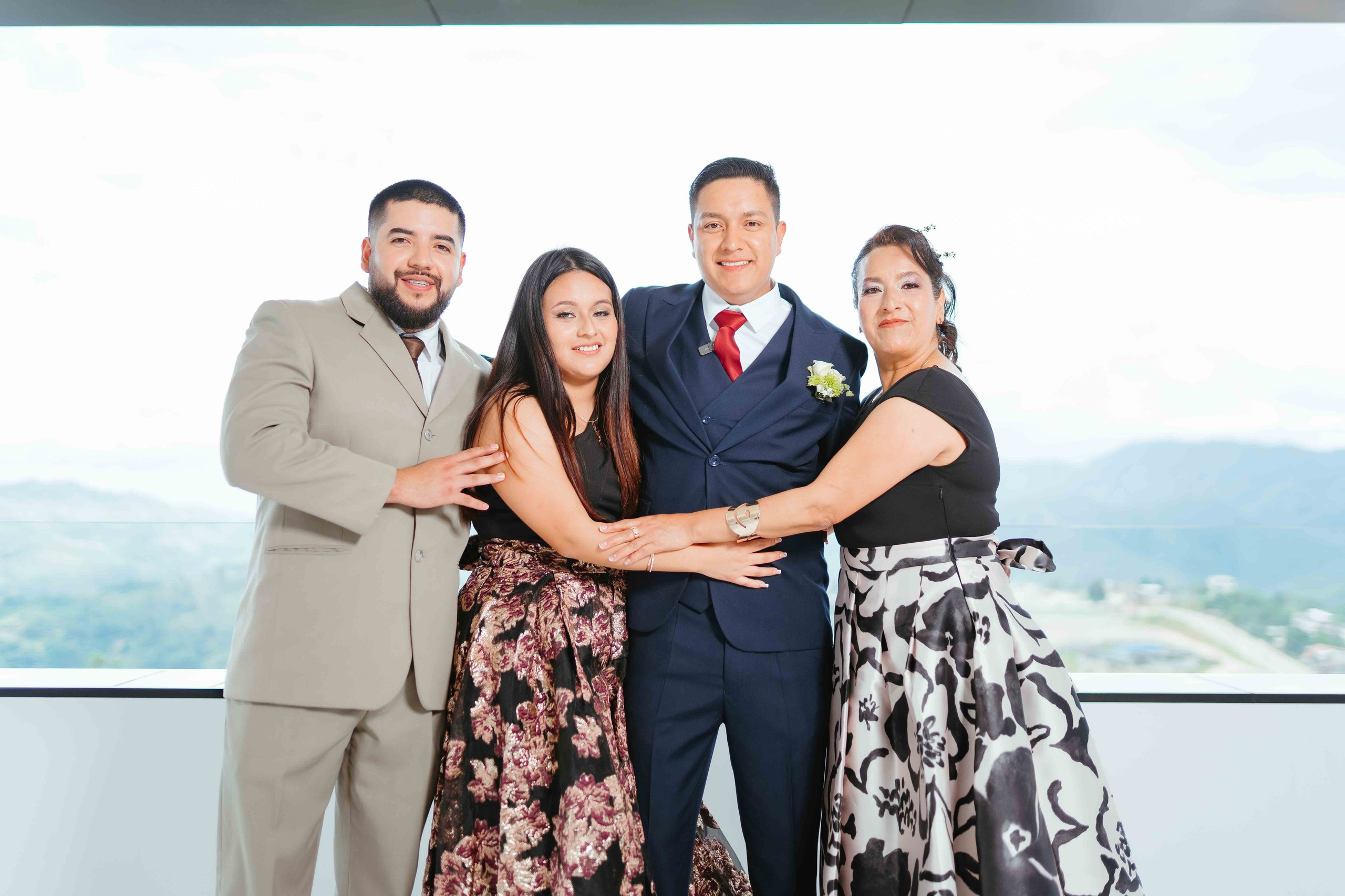 Jennifer y Vladimir. Fotógrafo de bodas en Loja Ecuador | Piero Alvarez PH