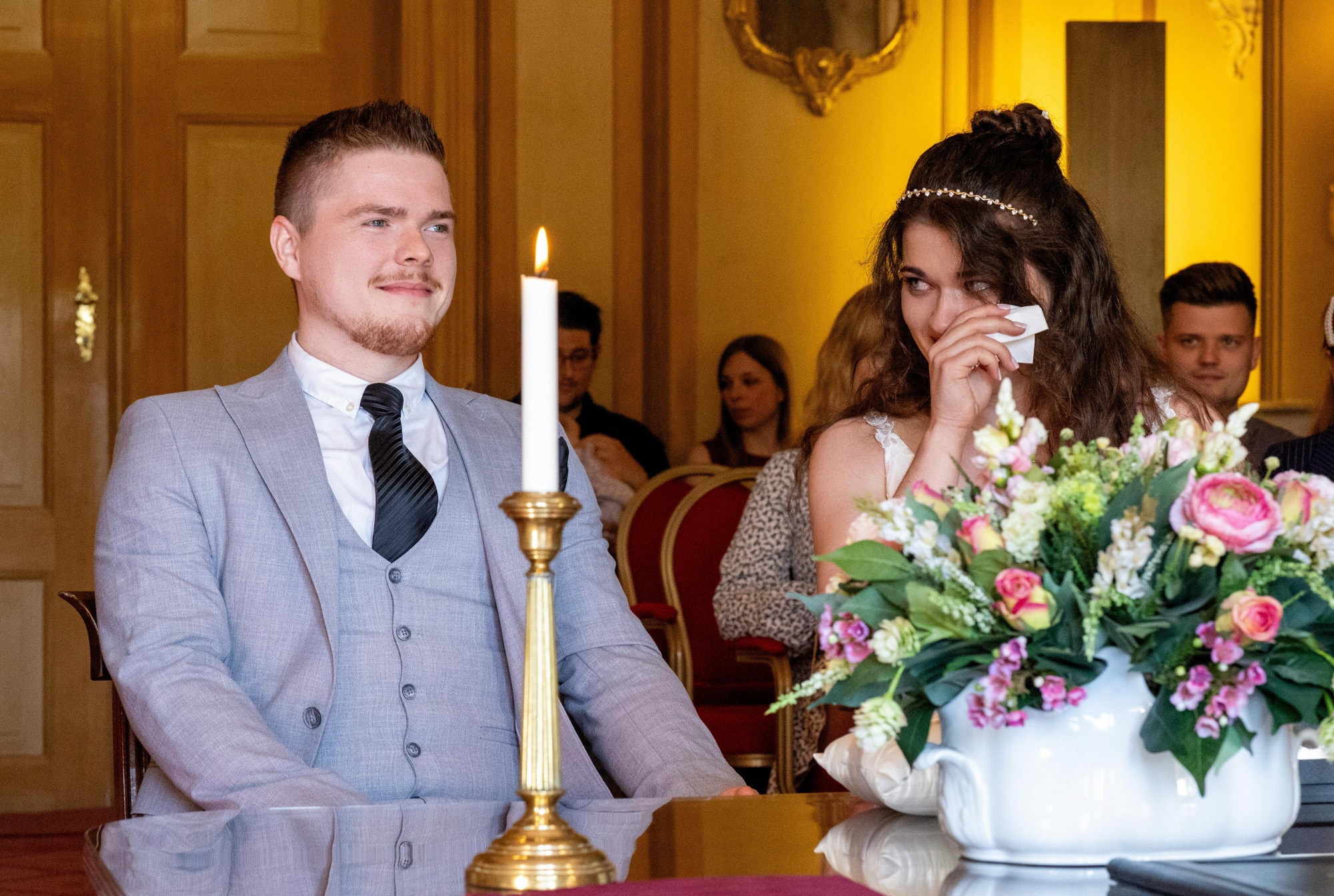 Hochzeitsfotografie von Sara und Marco im Schloss Arensburg. Hochzeitsfotograf und Hochzeitsvideograf aus Hamburg | Roka21Film