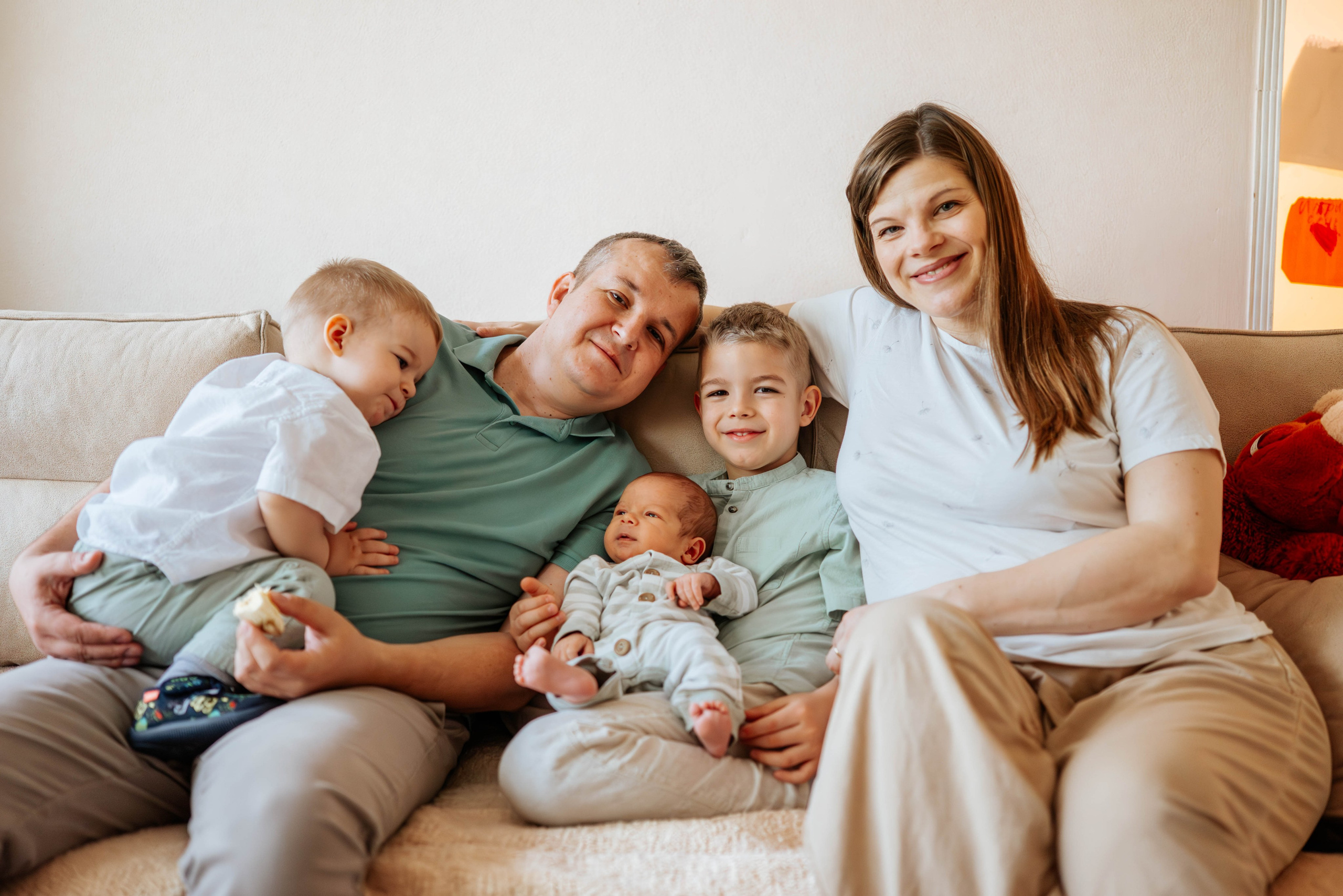 Bojan, Marija, Mihajlo, Viktor i Aleksa - porodično fotografisanje. Dečiji i porodični fotograf