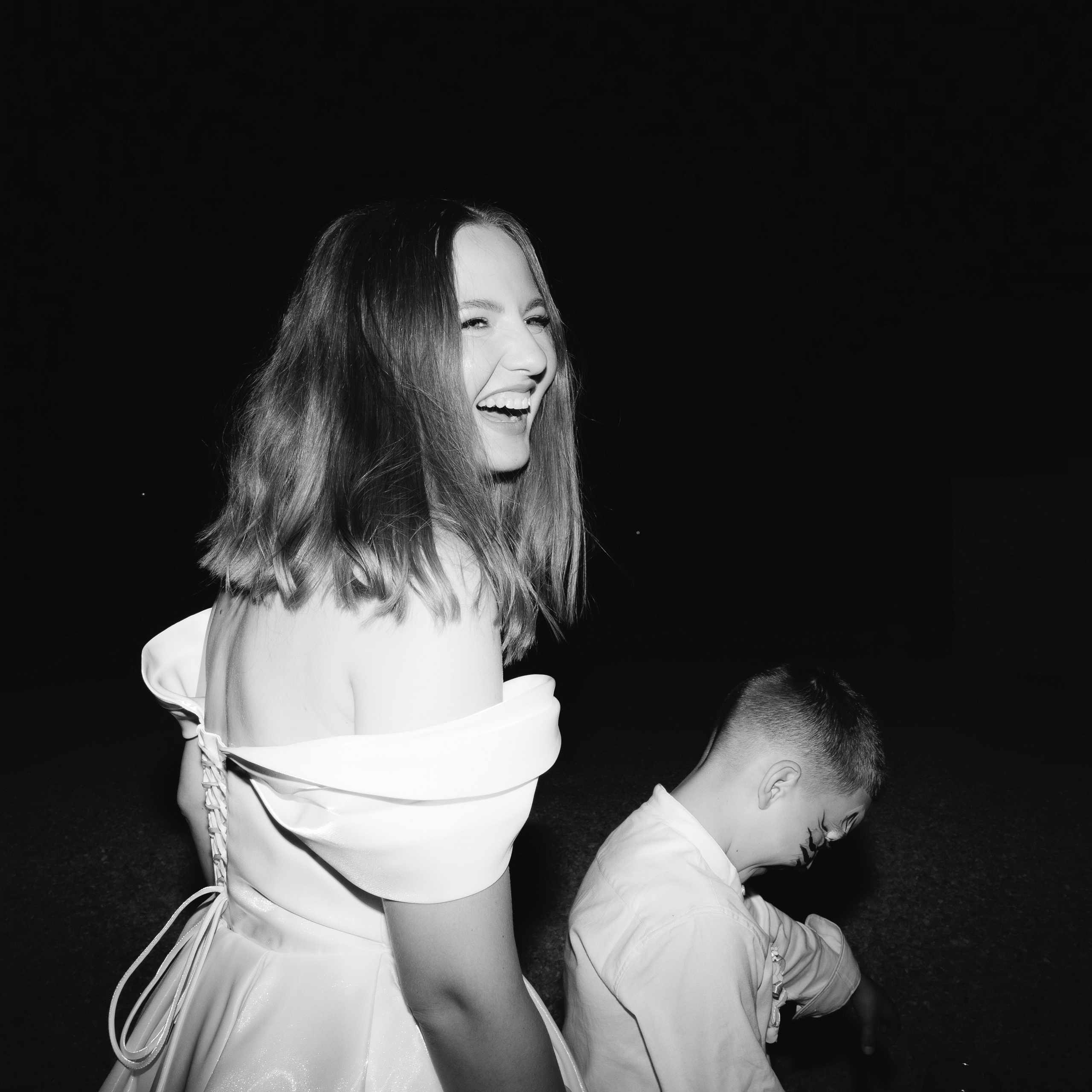 Seulement dans tes bras. Servicii Foto Video în Chișinău și Europa ID-Brothers