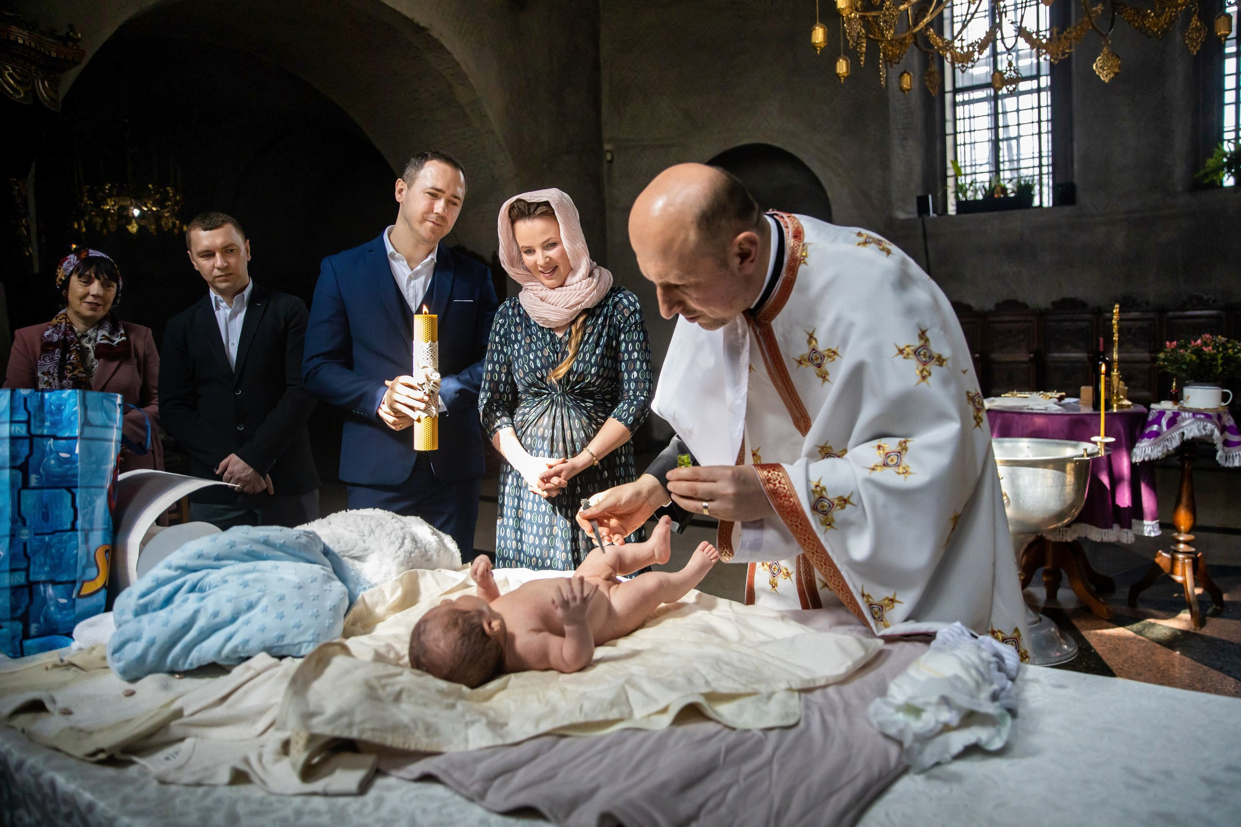 - nunta--fotograf-profesionist-botosani  - fotografie-nunta-romantica - imagini-nunta-in-natura-alin-chirila-fotograf  - fotografii-cuplu-indragostit-nunta-botosani  - sedinta-foto-miri-andrei-iustina-alinofotostudio  - amintiri-din-nunta-realizate-de-fotograf-profesionist  - povestea-nuntii-andrei-si-iustina-in-imagini-alinofotostudio-fotograf evenimente- evenimente Botoșani -fotograf Suceava - fotograf Iași- servicii foto. servicii foto Botoșani. servicii foto video Botoșani. otograf-nunta-botosani-fotograf nunta. fotograf evenimente. fotograf nunta Botoșani. Alin chirila. Alin chirila fotograf. Alinofotostudio.- servicii foto. servicii foto Botoșani. servicii foto video Botoșani. fotograf nunta. fotograf evenimente. fotograf nunta Botoșani. Alin chirila. Alin chirila fotograf. Alinofotostudio.fotograf stare civilă,poze stare civilă,album foto stare civilă,servicii foto suceava,fotograf evenimente suceava,fotograf nuntă suceava,poze cununie civilă,ședință foto stare civilă,sesiune foto suceava,fotograf profesionist suceava,fotograf botosani,stare civila botosani,alinofotostudio,alin chirila fotograf.servicii foto. servicii foto Botoșani. servicii foto video Botoșani. fotograf nunta. fotograf evenimente. fotograf nunta Botoșani. Alin chirila. Alin chirila fotograf. Alinofotostudio.fotograf stare civilă,poze stare civilă,album foto stare civilă,servicii foto suceava,fotograf evenimente suceava,fotograf nuntă suceava,poze cununie civilă,ședință foto stare civilă,sesiune foto suceava,fotograf profesionist suceava,fotograf botosani,stare civila povestitor prin fotografiebotosani,alinofotostudio,alin chirila fotograf,servicii foto. servicii foto Botoșani. servicii foto video Botoșani. fotograf nunta. fotograf evenimente. fotograf nunta Botoșani. Alin chirila. Alin chirila fotograf. Alinofotostudio.fotograf stare civilă,poze stare civilă,album foto stare civilă,servicii foto suceava,fotograf evenimente suceava,fotograf nuntă suceava,poze cununie civilă,ședință foto stare civilă,sesiune foto suceava,fotograf profesionist suceava,fotograf botosani,stare civila botosani,alinofotostudio,alin chirila fotograf,cununie religioasă botoșani,andreea și neculai,capela militară botoșani,foto conacul zăicești,fotograf nuntă botoșani,fotograf cununie religioasă,foto evenimente botoșani,poze cununie capela militară,ședință foto zăicești,fotograf profesionist botoșaniMire și mireasă – Sergiu & Liliana – ziua nunții, 2024  - Emoții în ziua nunții – Sergiu și Liliana  - Dansul mirilor – fotografie artistică nuntă 2024  - Sedinta foto romantică în natură – Sergiu & Liliana  - Rochia de mireasă și detalii de nuntă elegan-Album de cununie civilă Florin și Anda – Fotografii profesionale realizate de Alin Chirilă în Botoșani -fotograf prin fotografie-Ședință foto Trash the Dress pe muntele Rarău cu Iulian și Iuliana – fotografie de cuplu, natură montană, emoție autentică surprinsă de Alin Chirilă, povestitor prin fotografie.- "Iulian și Iuliana pe crestele Rarăului – fotografie Trash the Dress în natură"  - "Cuplu îmbrățișat la apus pe muntele Rarău – ședință foto după nuntă"  - "Rochie de mireasă în vânt pe munte – Trash the Dress Rarău-1. Iulian și Iuliana pe muntele Rarău – ședință foto Trash the Dress în natură, cu peisaj montan spectaculos  2. Cuplu în îmbrățișare pe Rarău – emoție autentică surprinsă după nuntă  3. Rochie de mireasă în bătaia vântului – fotografie artistică Trash the Dress în munți  4. Mire și mireasă privind spre orizont – dragoste și libertate pe muntele Rarău  5. Iuliana zâmbind în rochia de mireasă – portret în natură, Trash the Dress  6. Iulian ținându-și mireasa de mână – ședință foto romantică pe munte  7. Detaliu cu rochia pe stâncă – estetică naturală Trash the Dress Rarău  8. Cuplu în mers pe poteca Rarăului – fotografie simbolică de după nuntă  9. Apus de soare pe Rarău în spatele mirilor – imagine de poveste Trash the Dress  10. Iulian și Iuliana râzând împreună – momente autentice surprinse de Alin Chirilă, povestitor prin fotografie-fotograf-nunta-cerbu-botosan trash-the-dress-botosani Alin Chirilă Fotograf – fotograf de nuntă Botoșani-fotograf nuntă Botoșani-fotograf nuntă Cerbu Botoșani-fotograf profesionist nuntă Botoșani-fotografie de nuntă Botoșani-fotograf evenimente Botoșani-fotograf nuntă Moldova-fotograf trash the dress Botoșani	- fotograf pregătirea mirilor Botoșani	-fotograf ceremonie religioasă nuntă-fotograf petrecere nuntă Botoșani- fotograf nuntă Botoșani pregătirea mirelui- pregătirea mirelui fotografie nuntă Cerbu Botoșani-fotograf nuntă Botoșani pregătirea miresei -mireasă pregătiri nuntă Cerbu Botoșani-fotograf nuntă Botoșani nașii mirilor-ceremonie religioasă nuntă Cerbu Botoșani-fotograf nuntă Botoșani ceremonie religioasă biserică-petrecere nuntă Cerbu Botoșani invitați dans-fotograf nuntă Botoșani petrecere restaurant-ședință foto trash the dress-fotograf trash the dress Botoșani ședință foto după nuntă-Fotograf nuntă Botoșani – galerie foto reală de la evenimente