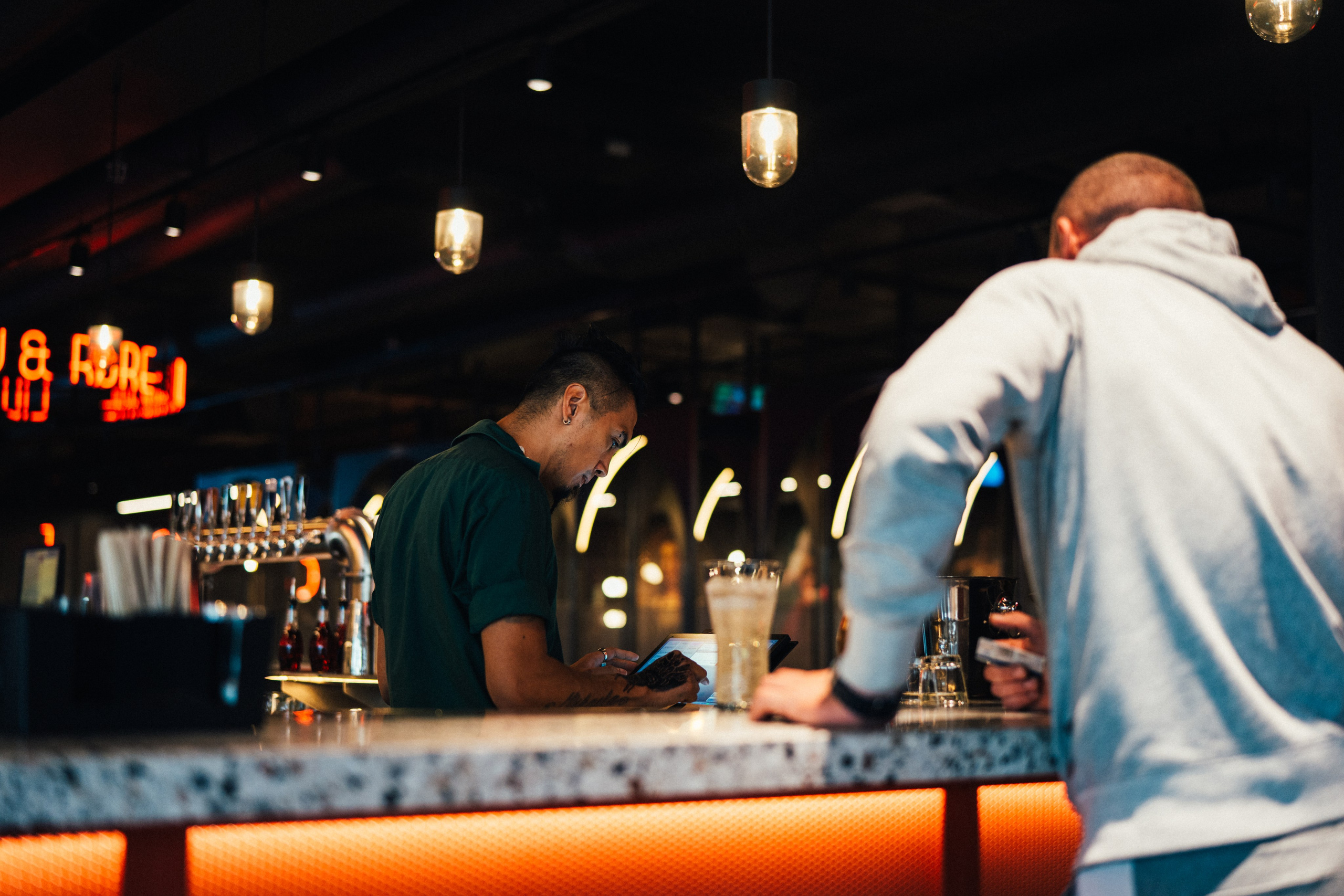 Liv & Røre. Bryllupsfotograf, videograf, Norge. Wedding photography, Norway