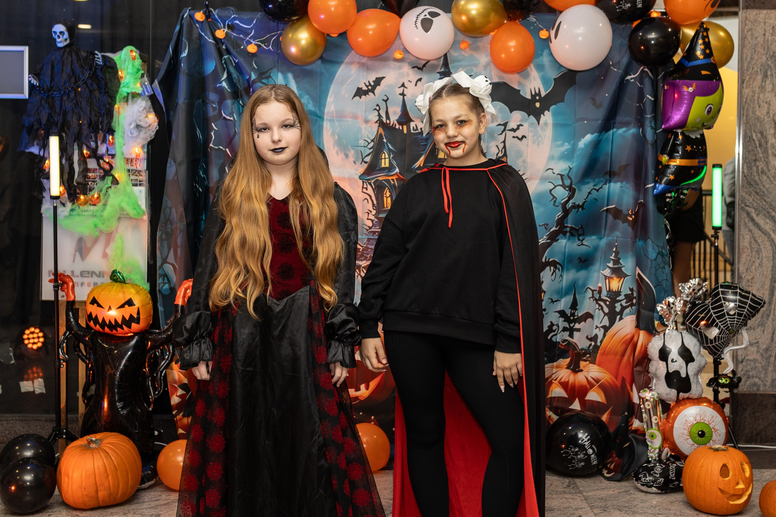Leo dance studio Helloween 2025. Семейный и детский фотограф в Варшаве Мила Бобровская