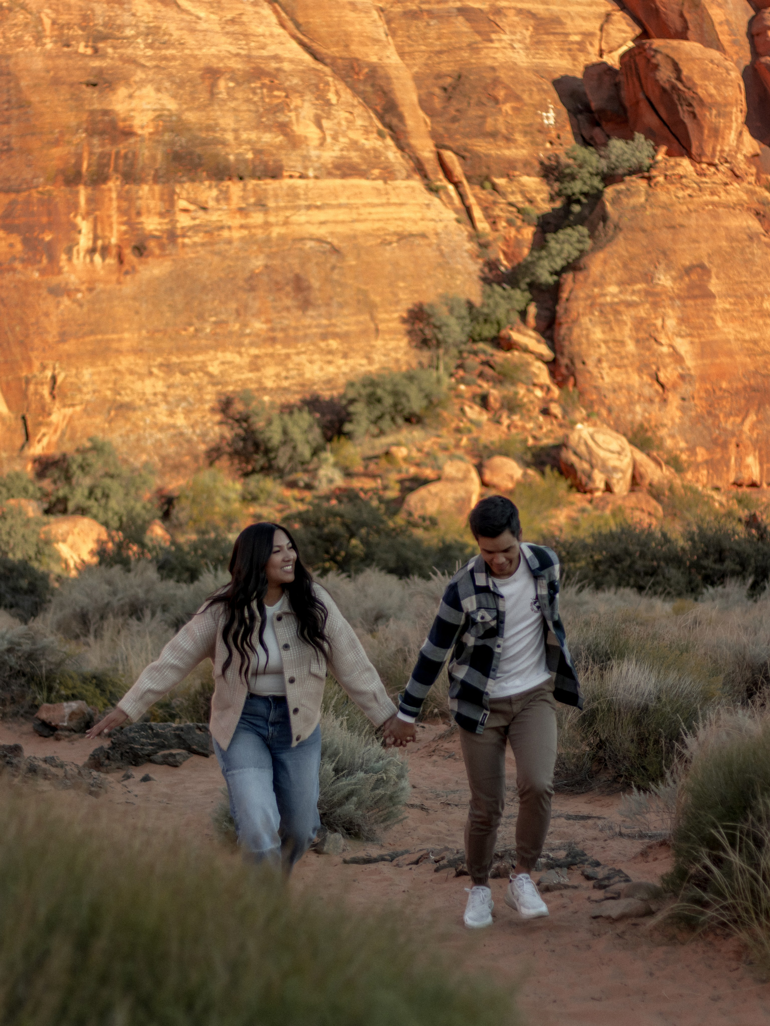 Edgy engagement session in Snow Canyon, Utah. Portrait and couples photographer in Florida, Valeriia Honcharova