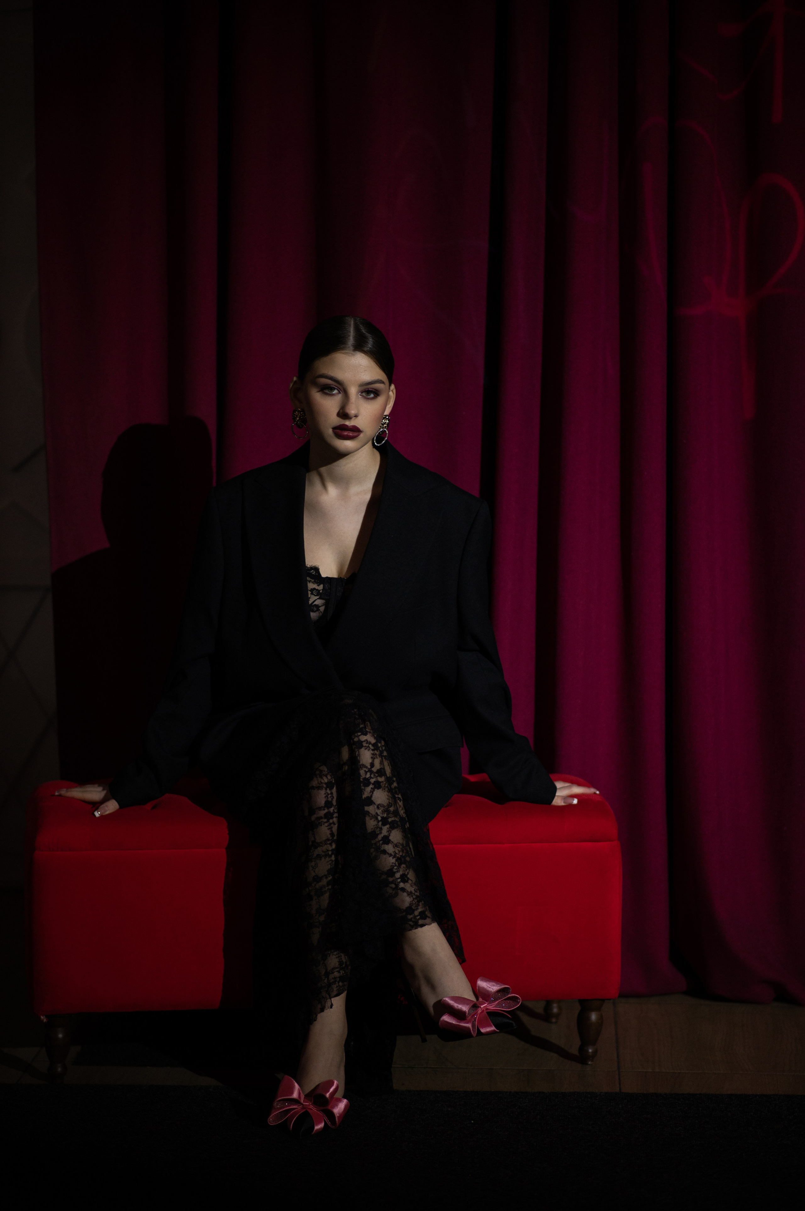 RED. Wedding and commercial photographer