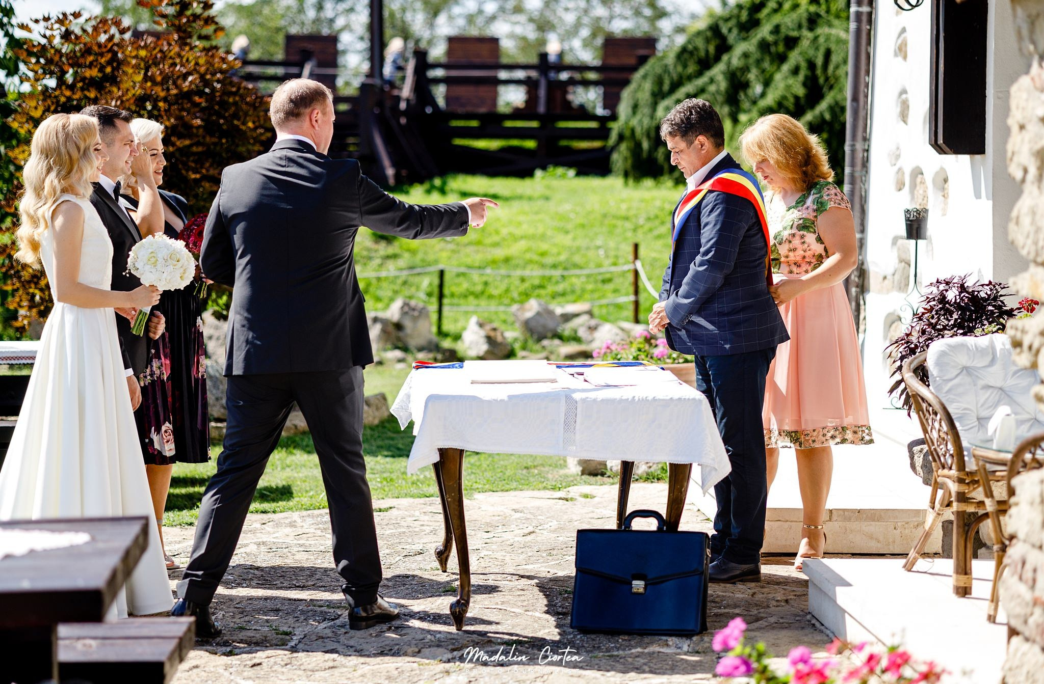 Nuntă Sabina și Dan | Hotel Medieval Alba Iulia. Mădălin Ciortea - fotograf de nuntă și de familie | Dream Art Events