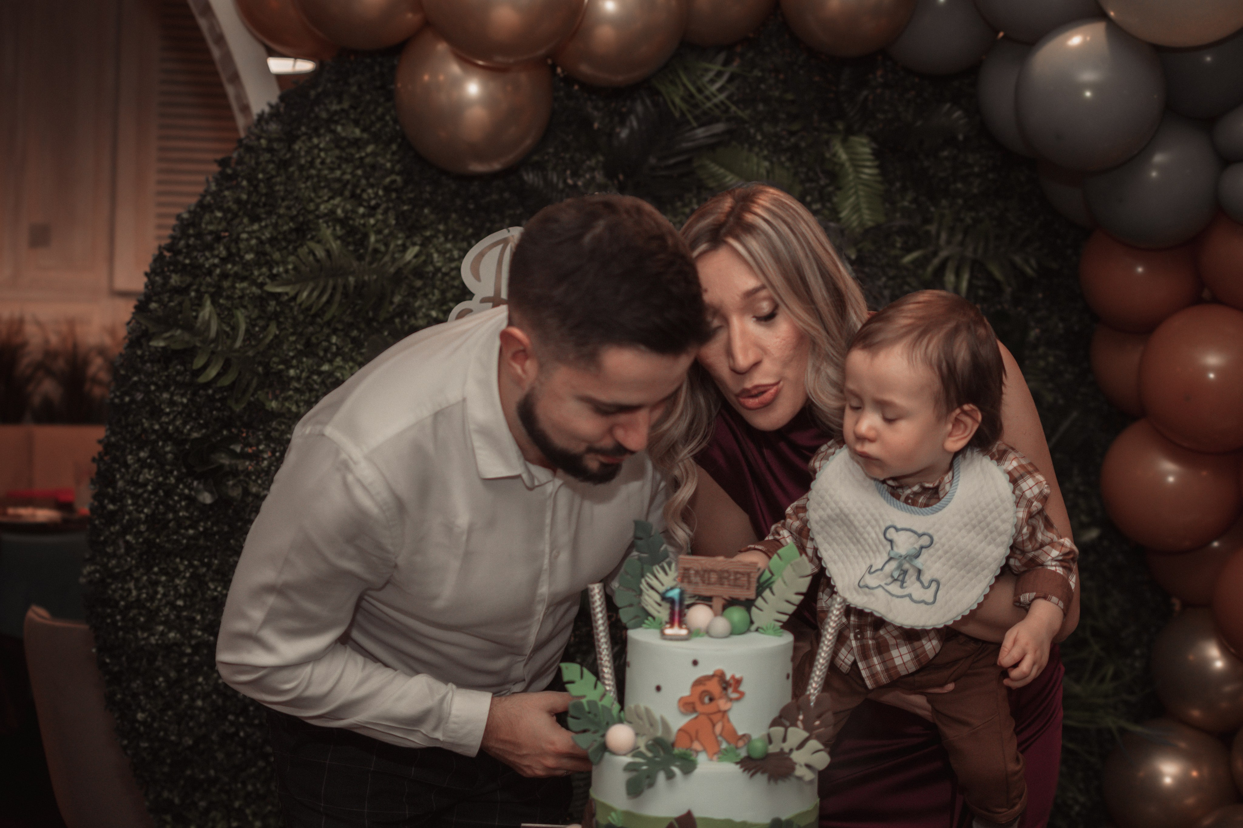 Andrej, krštenje i rođendan. BambinaaPhotography