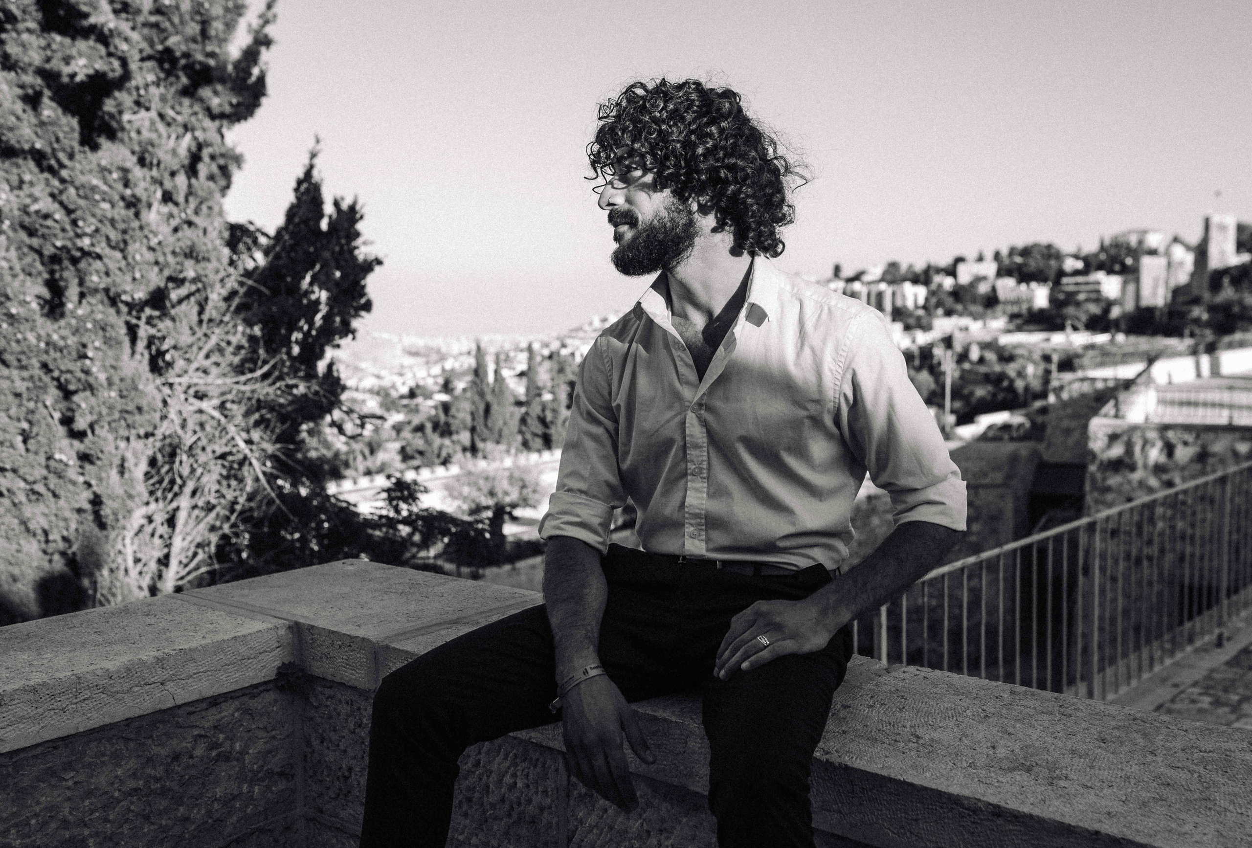 WINE AND LOVERS. PHOTOGRAPHER IN ISRAEL