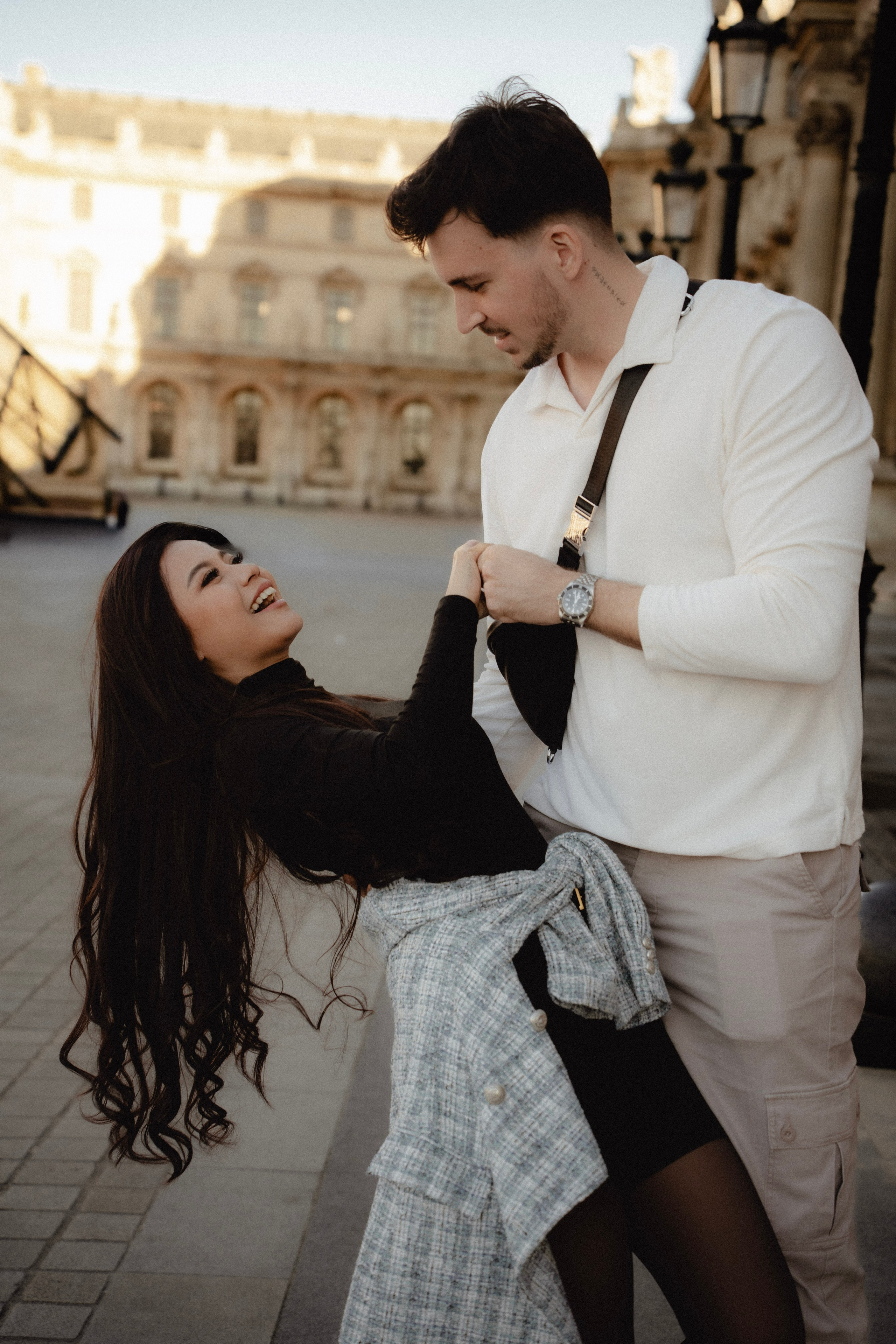 Love on Streets of Paris. Everwarm Photo and Video Studio