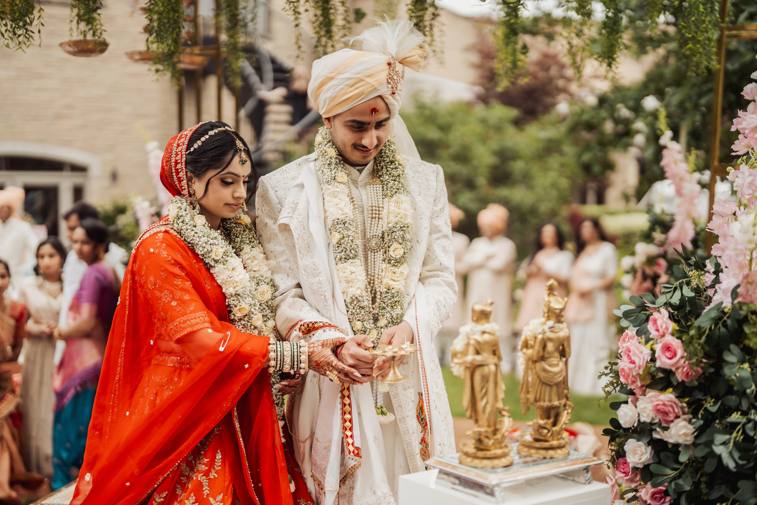 Prem & Nishtha. Wedding Photographer & Cinematographer studios