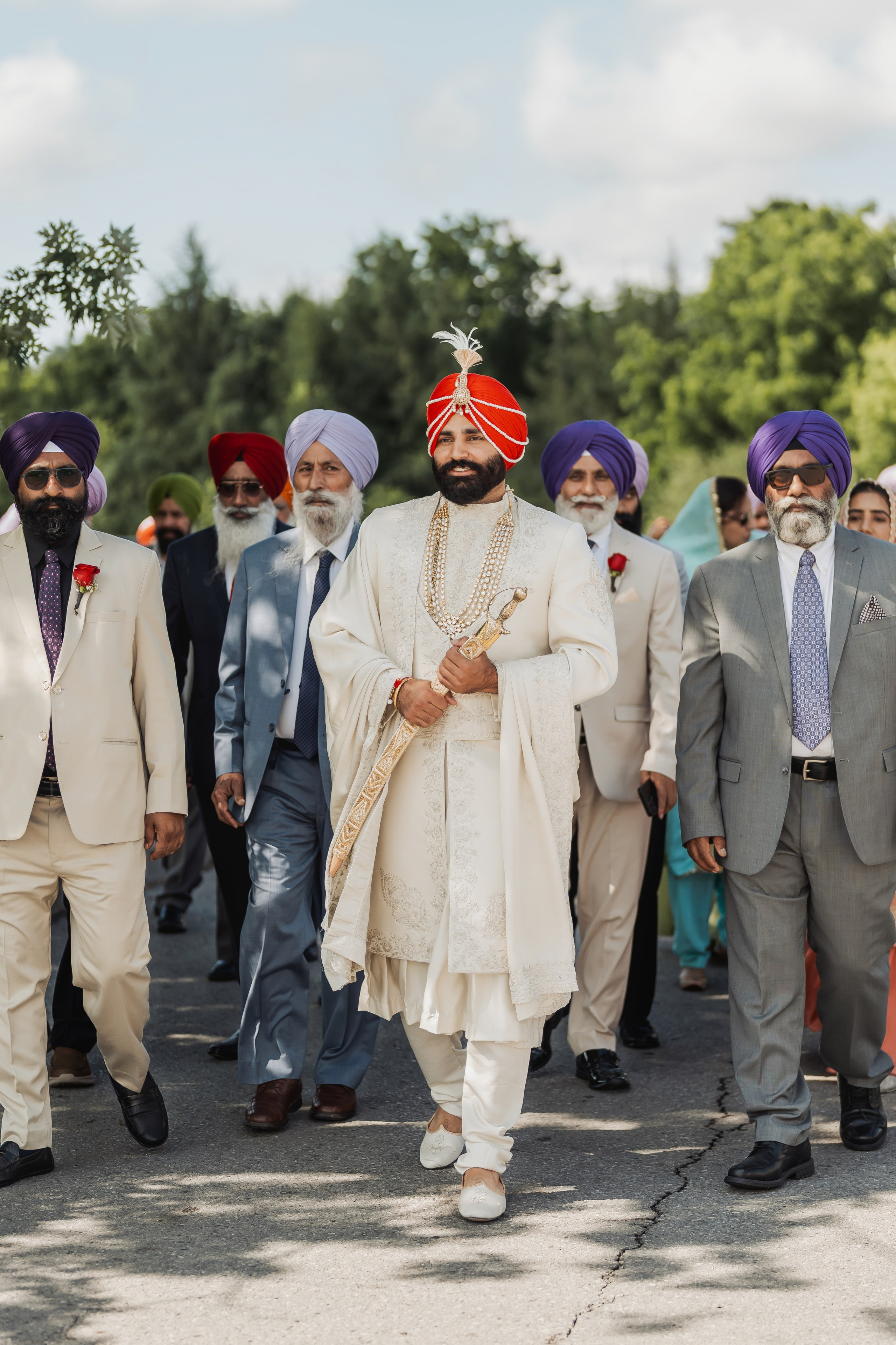 Gagan & Jasmeen. Wedding Photographer & Cinematographer studios